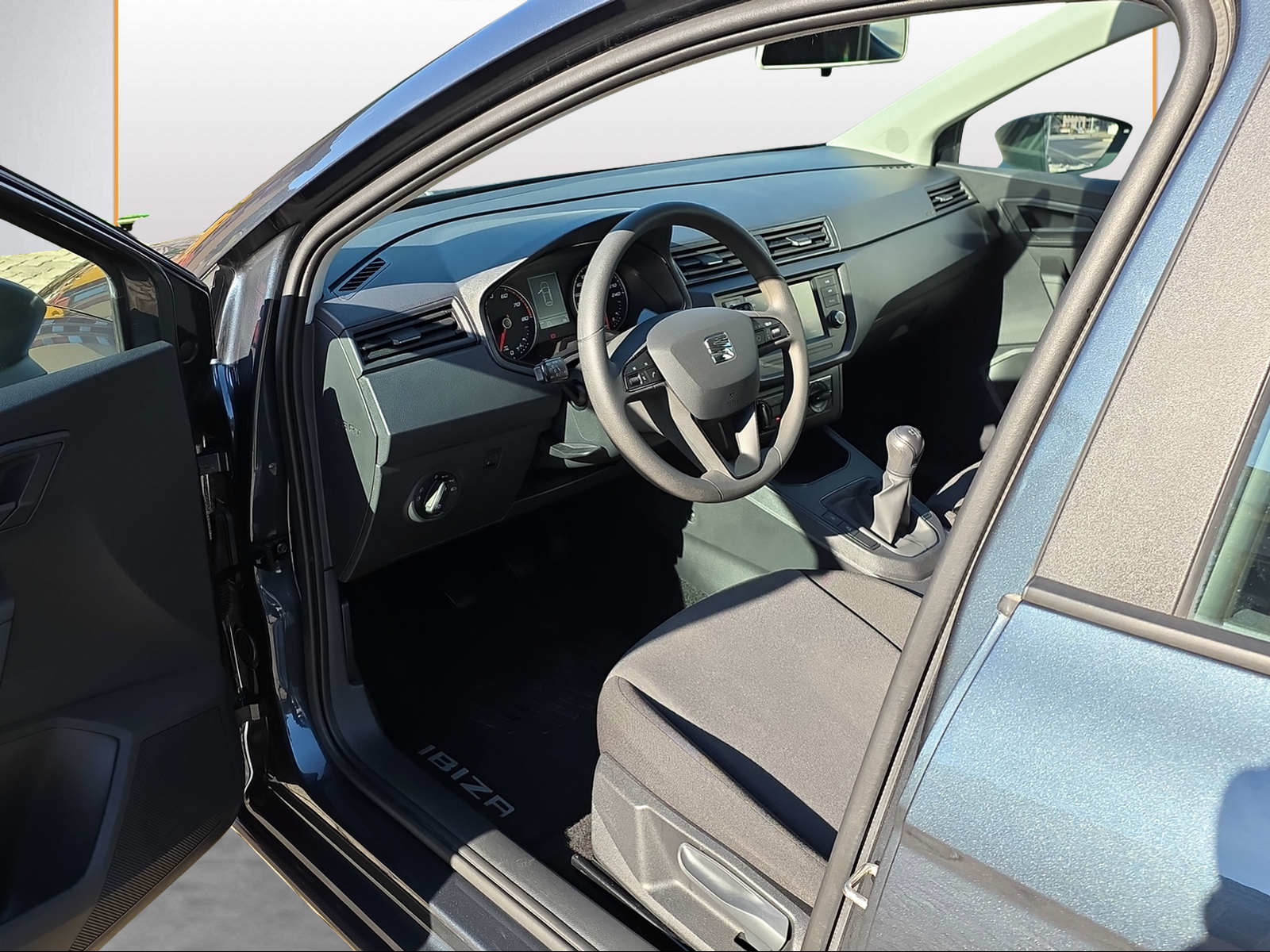 SEAT Ibiza 1.0 EcoTSI Reference-image-5