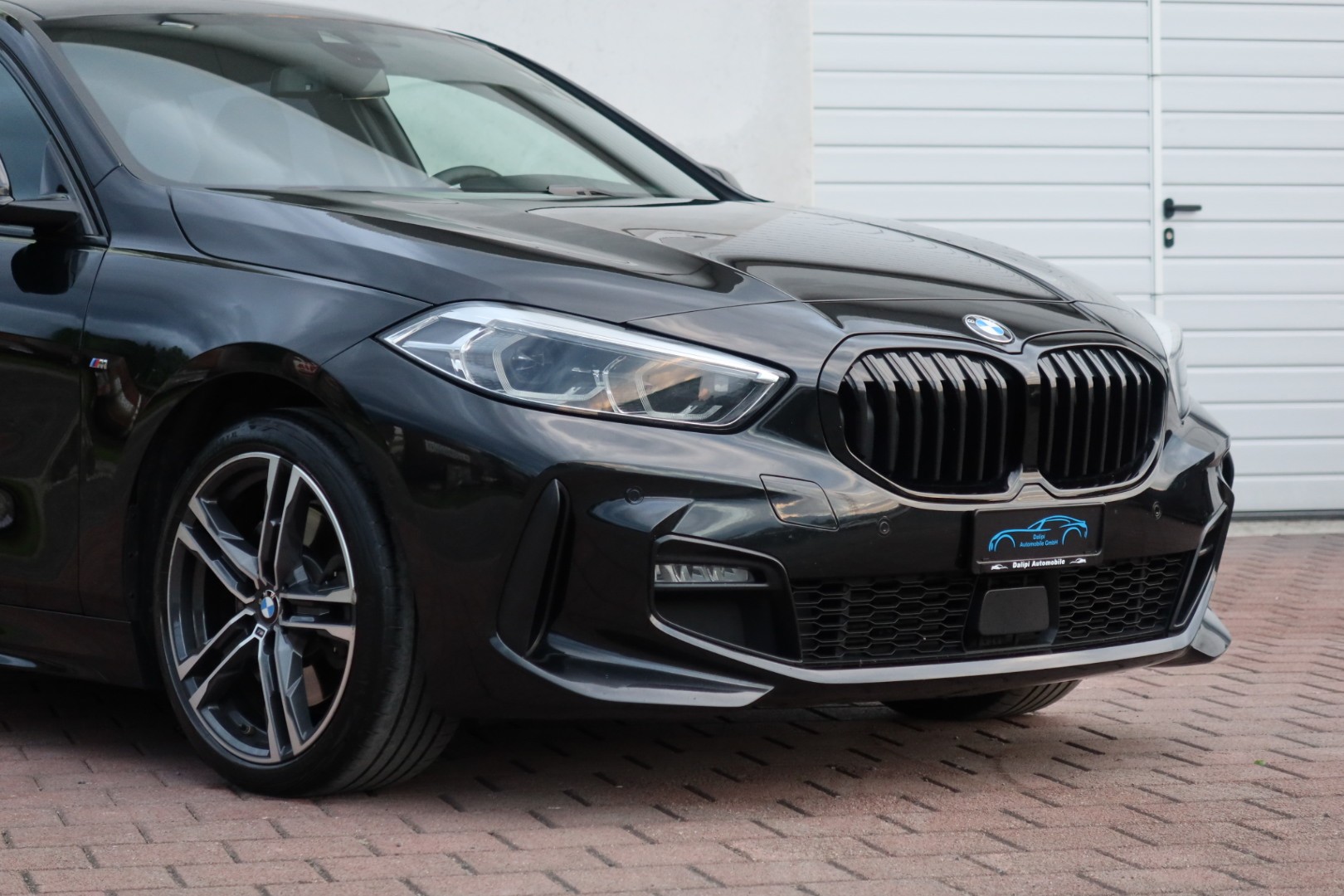 BMW 120d xDrive Steptronic M Sport (CH)-image-8