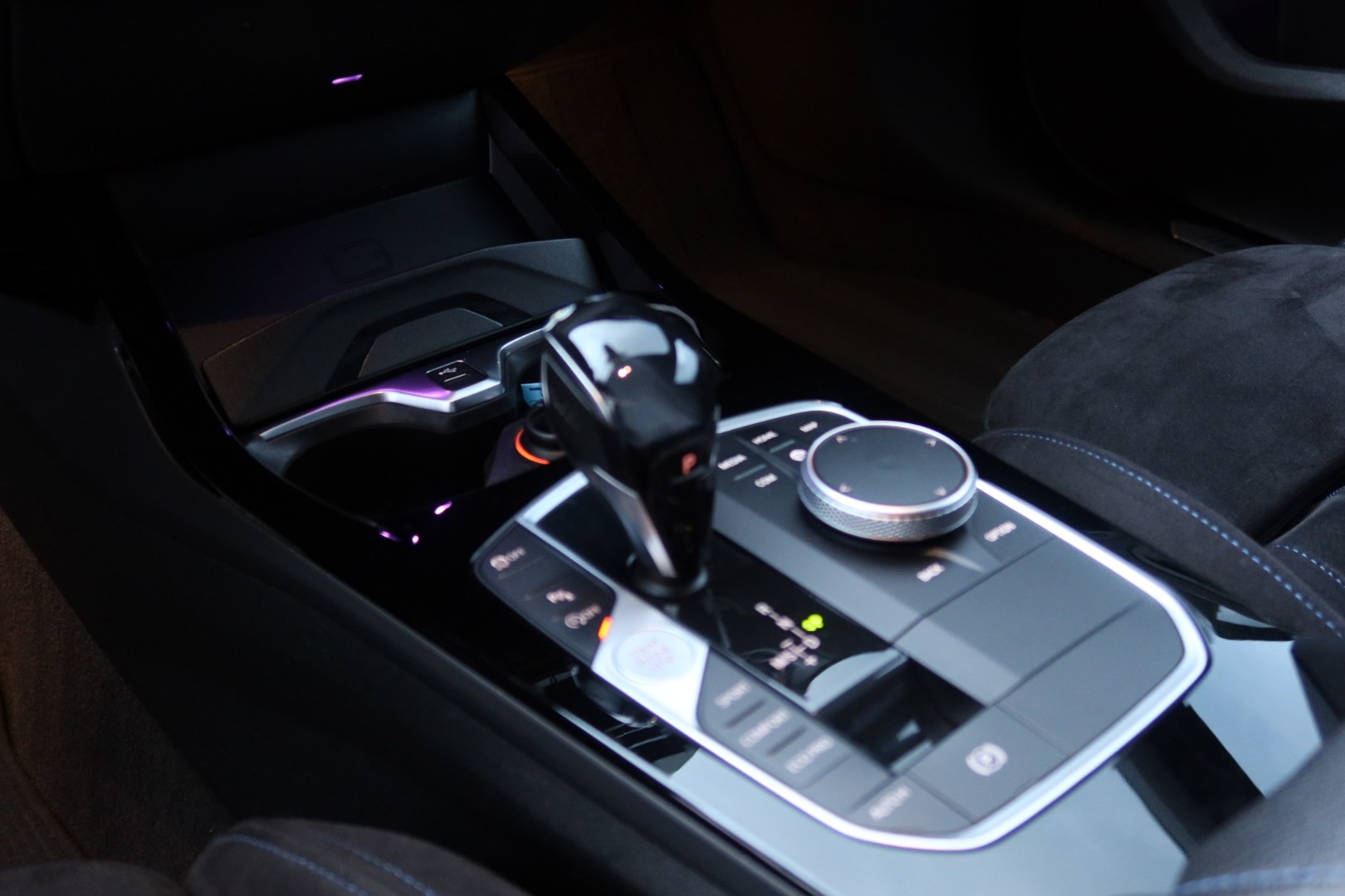 BMW 120d xDrive Steptronic M Sport (CH)-image-15