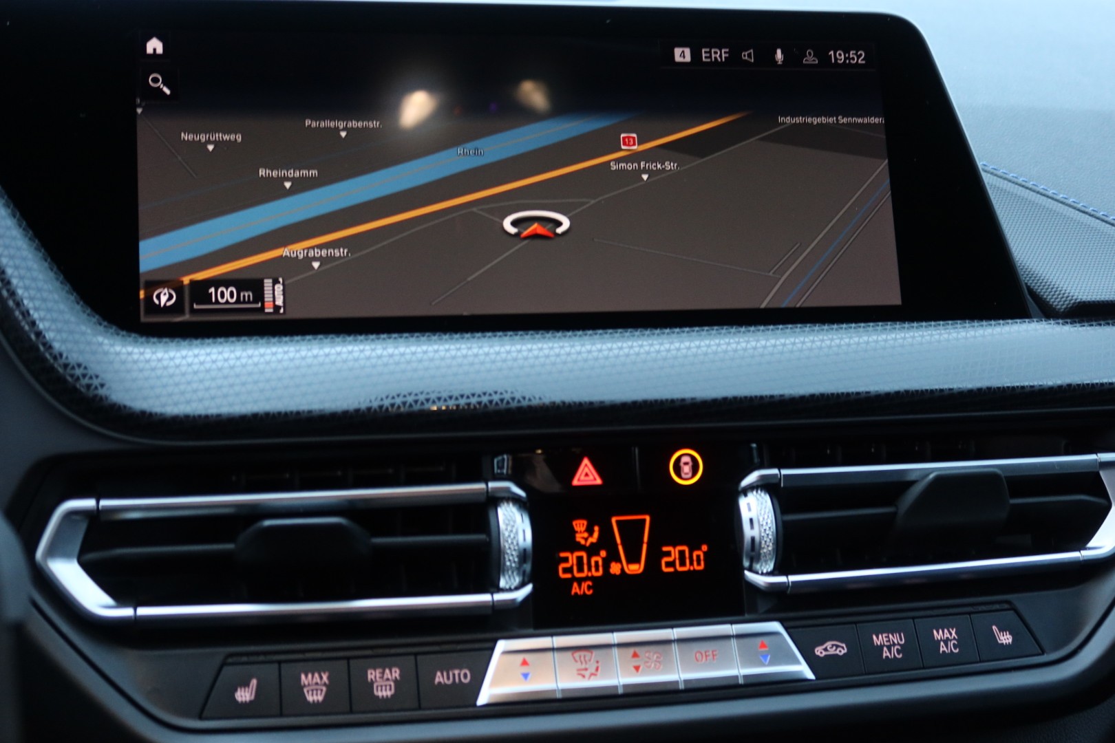 BMW 120d xDrive Steptronic M Sport (CH)-image-16