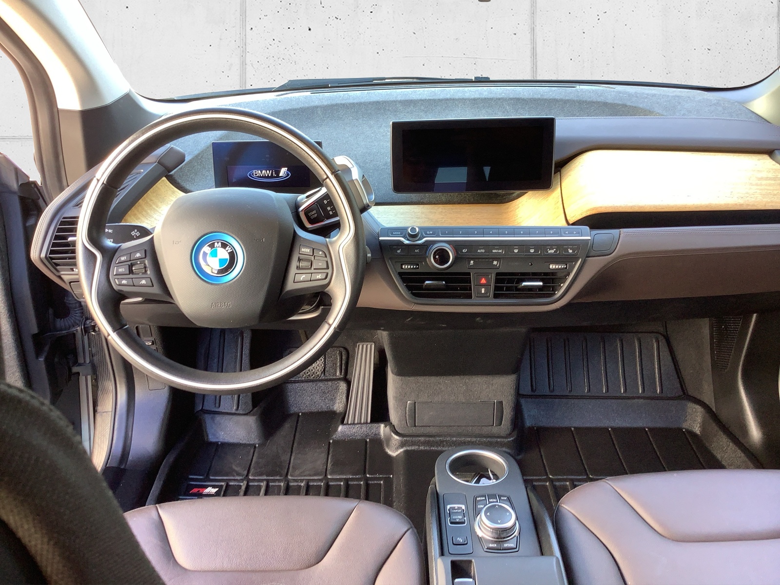 BMW i3 (120Ah)-image-13