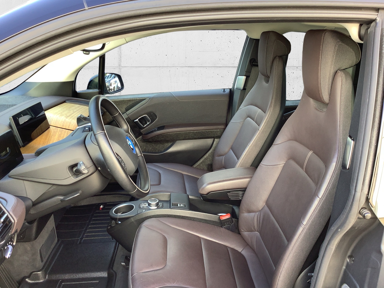 BMW i3 (120Ah)-image-12