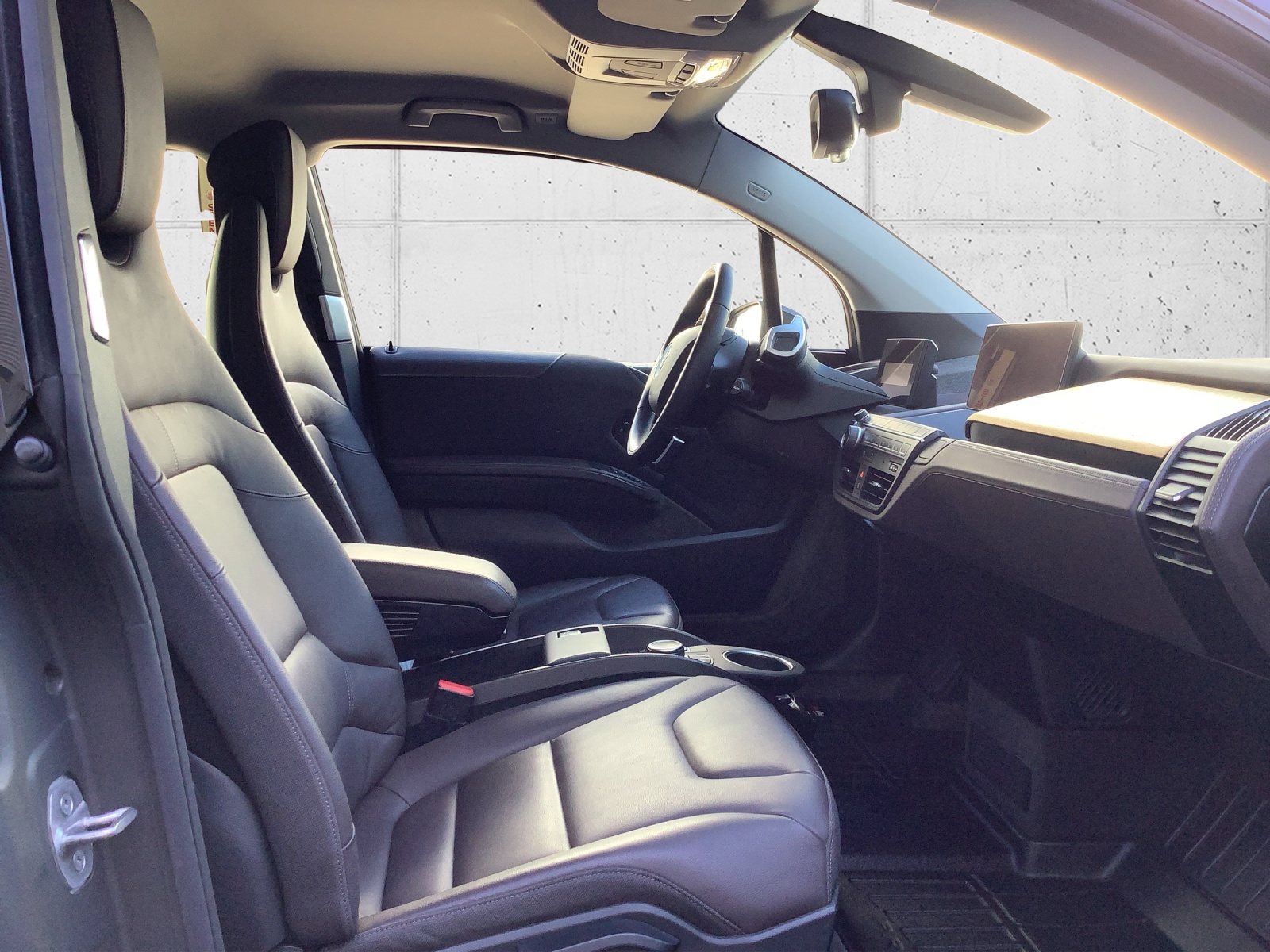 BMW i3 (120Ah)-image-18