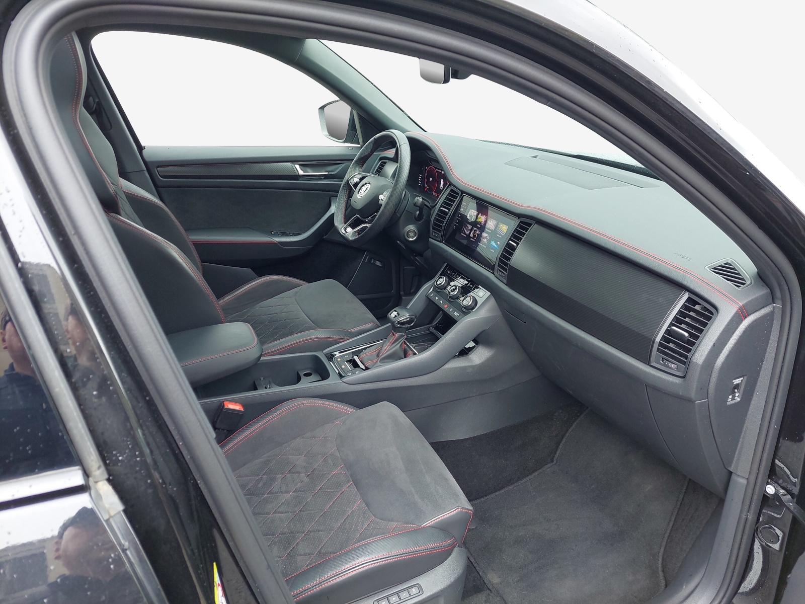 SKODA Kodiaq 2.0 TSI 4x4 RS-image-14