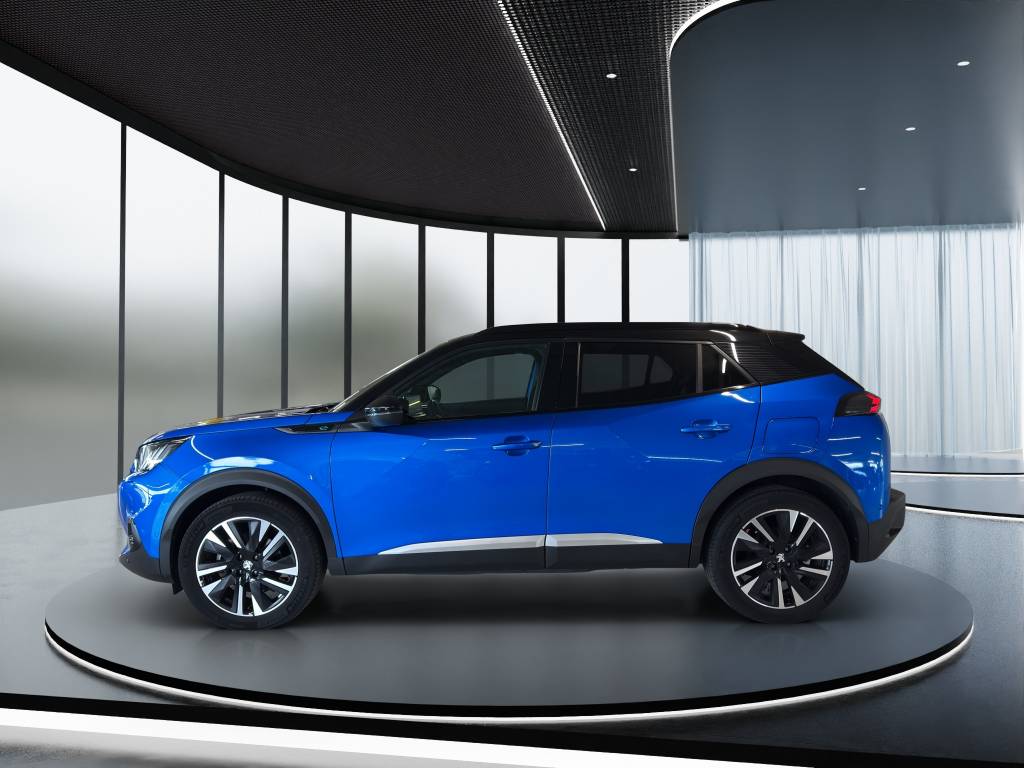 PEUGEOT 2008 e GT //Navigation/Régulateur de vitesse/Caméra recul/Dab+-image-2