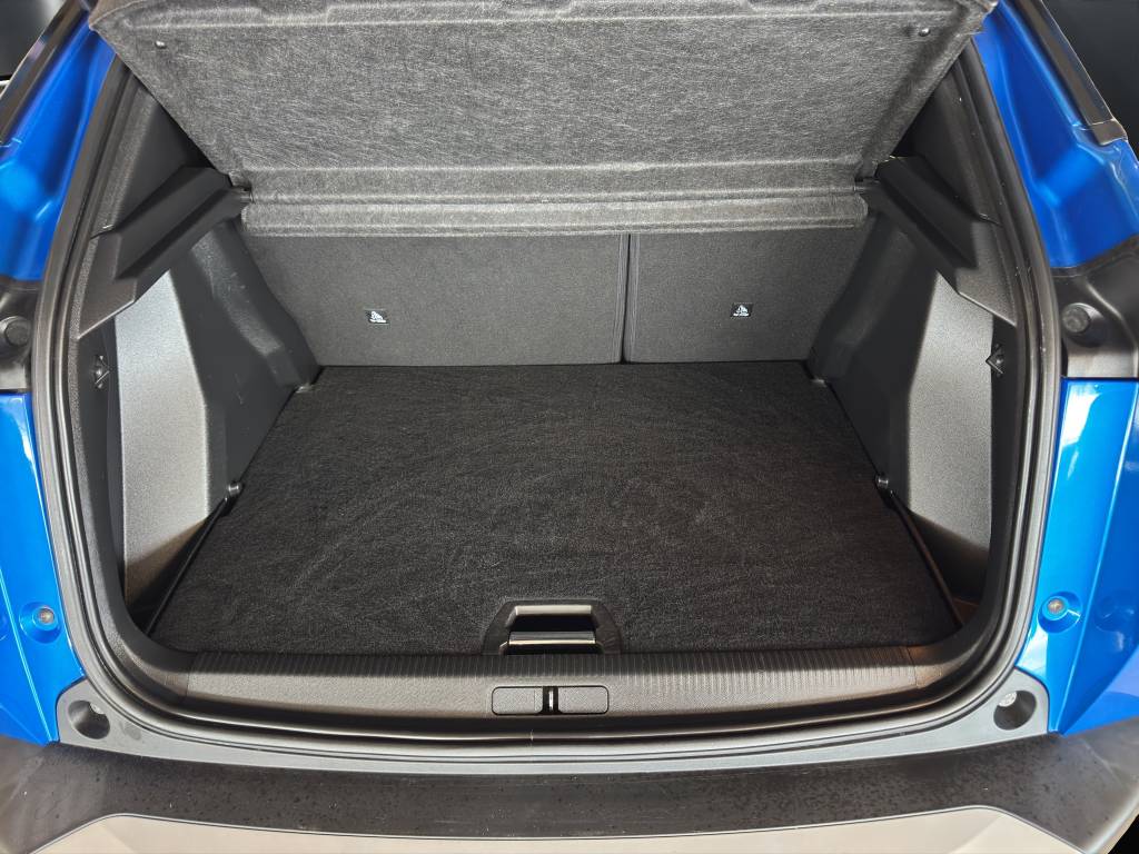 PEUGEOT 2008 e GT //Navigation/Régulateur de vitesse/Caméra recul/Dab+-image-11