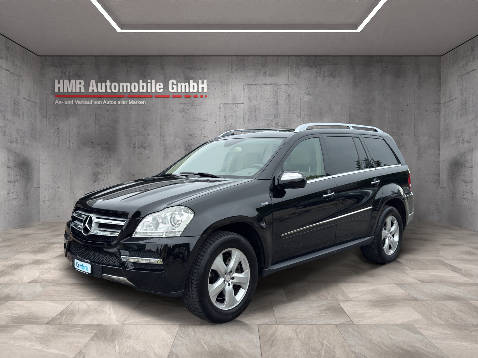 MERCEDES-BENZ GL 350 BlueTEC 4Matic 7G-TRONIC-showroom-element-2