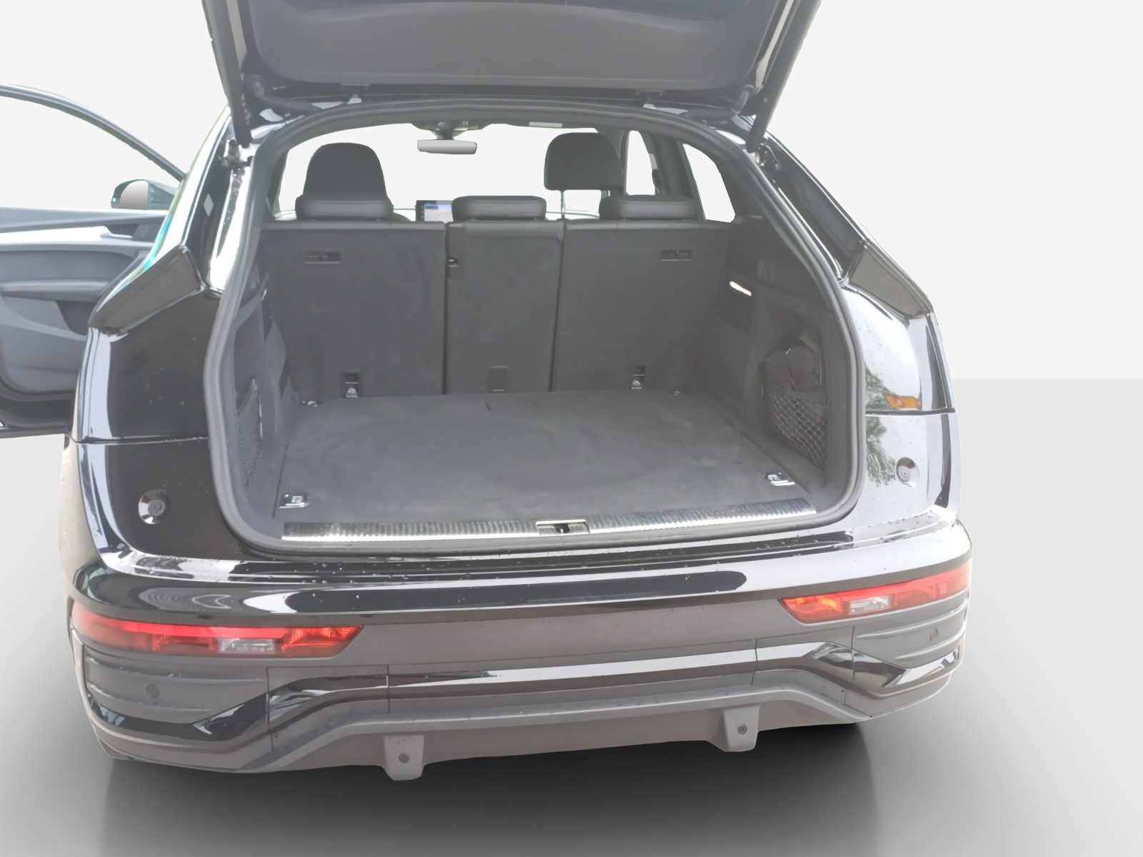 AUDI Q5 Sportback 50 TFSI e PHEV S line quattro S-tronic-image-13