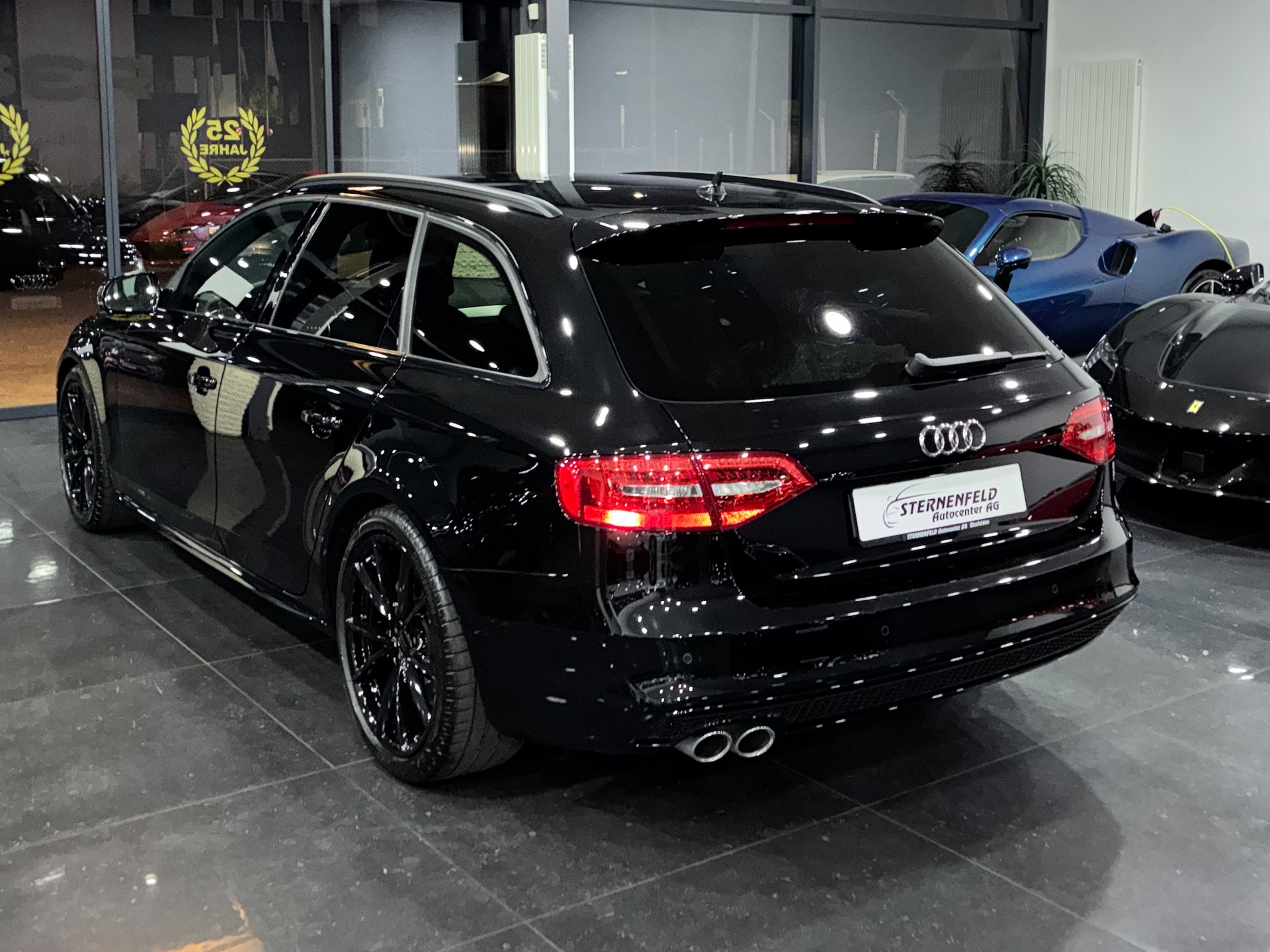 AUDI A4 Avant 2.0 TDI multitronic-image-4