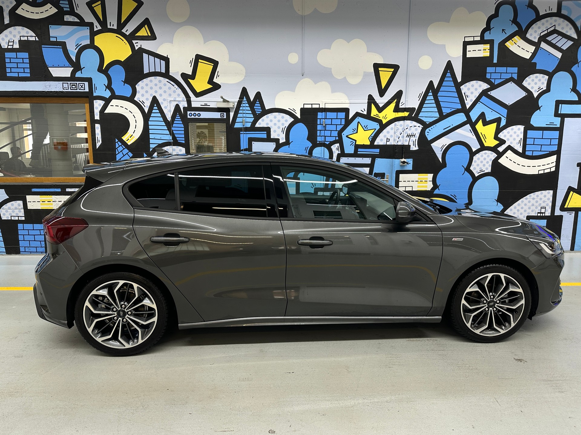 FORD Focus 1.0 MHEV ST-Line X Automat-image-2