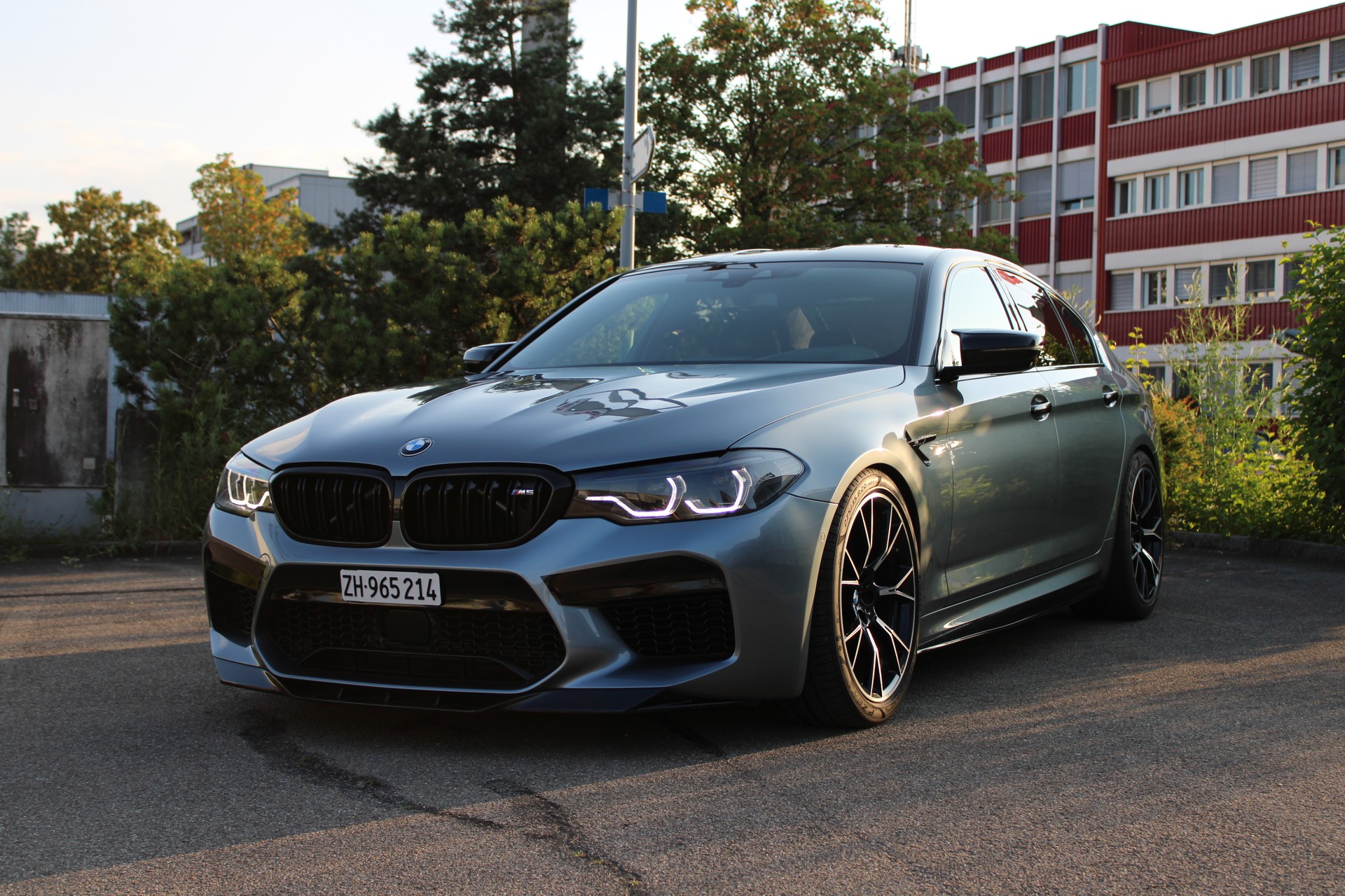 BMW M5 Competition xDrive-image-1