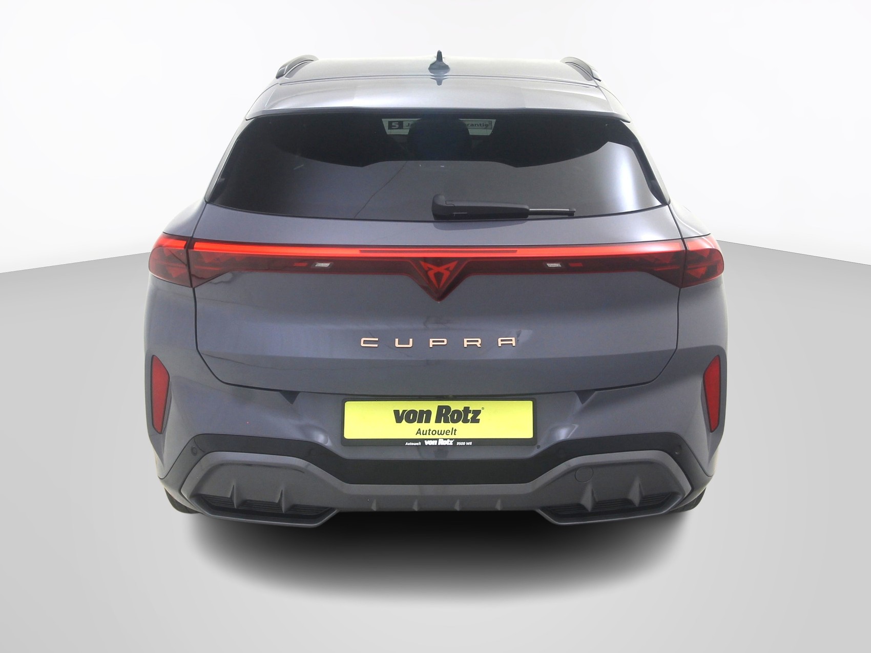 CUPRA Terramar 1.5 e-Plug-in-HYBRID VZ DSG-image-2