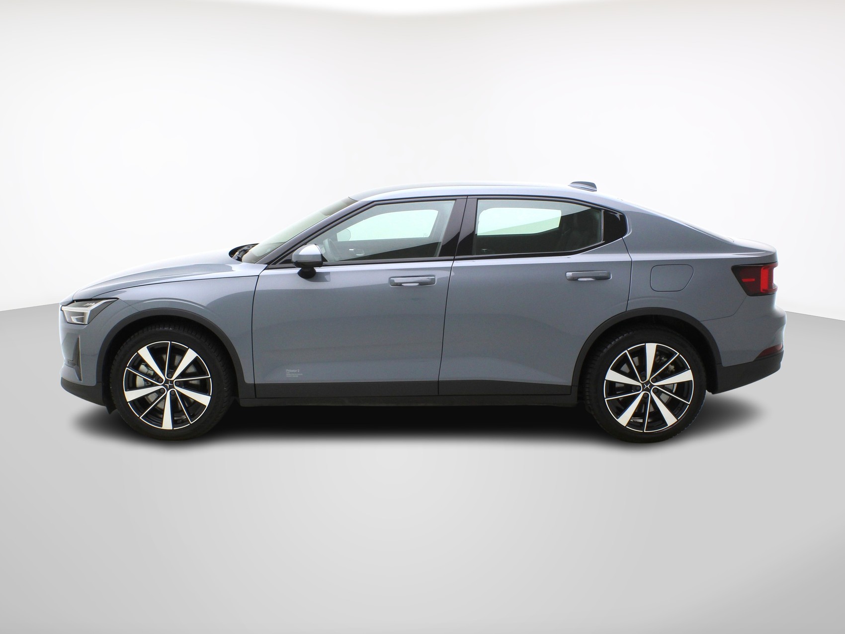 POLESTAR 2 Long Range Dual Motor AWD-showroom-element-2