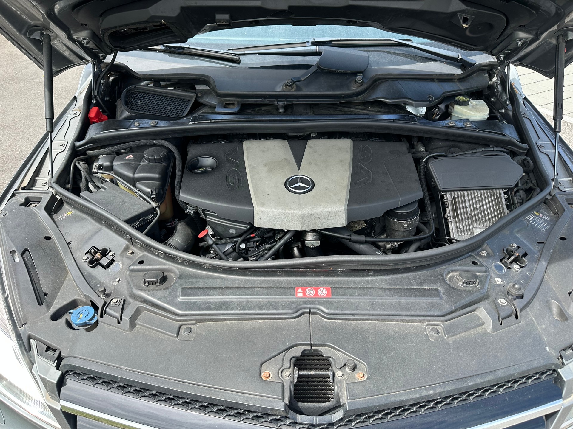 MERCEDES-BENZ R 350 CDI 4Matic 7G-Tronic-image-11