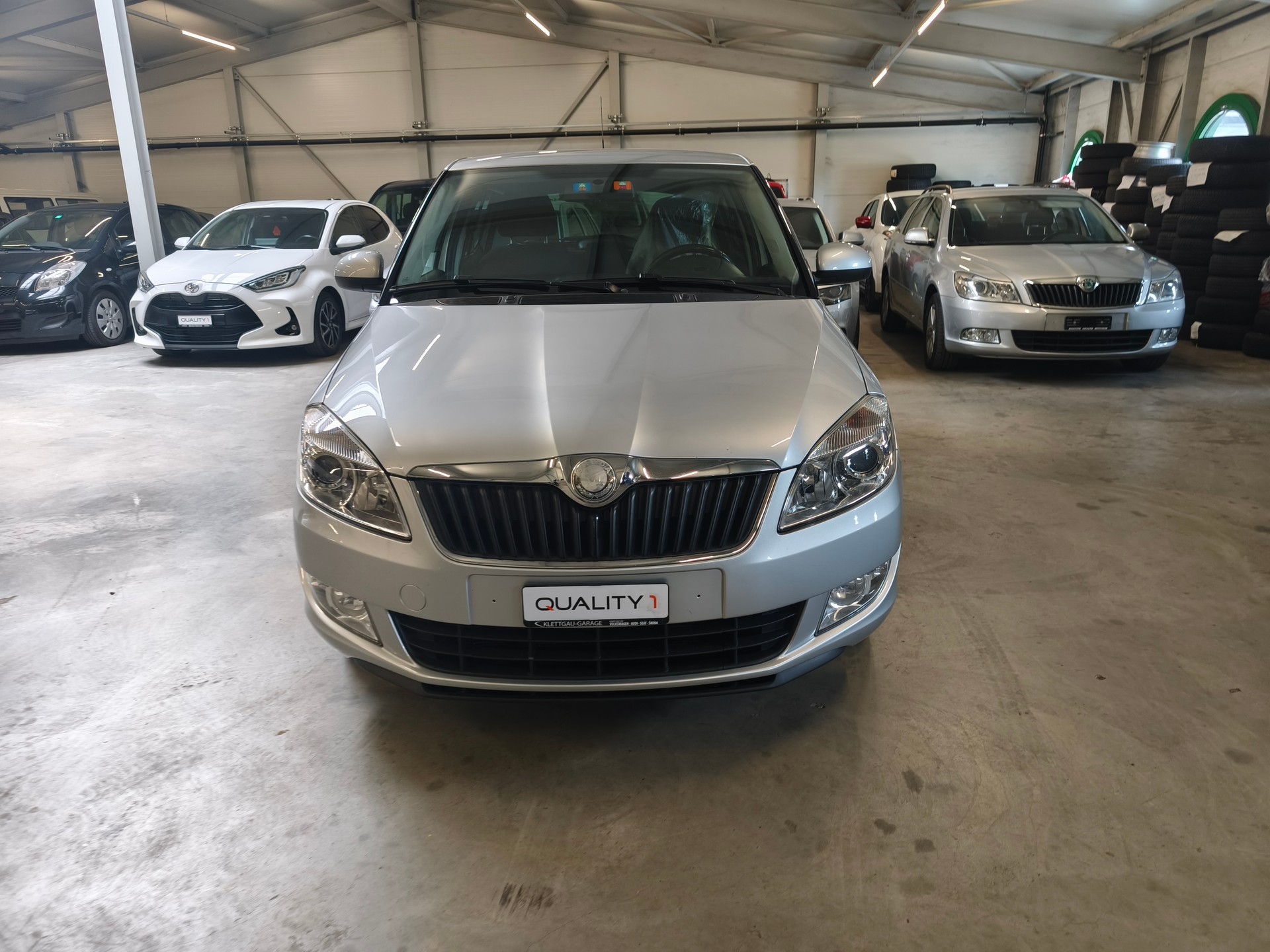 SKODA Fabia 1.2 TSI Ambiente-image-0