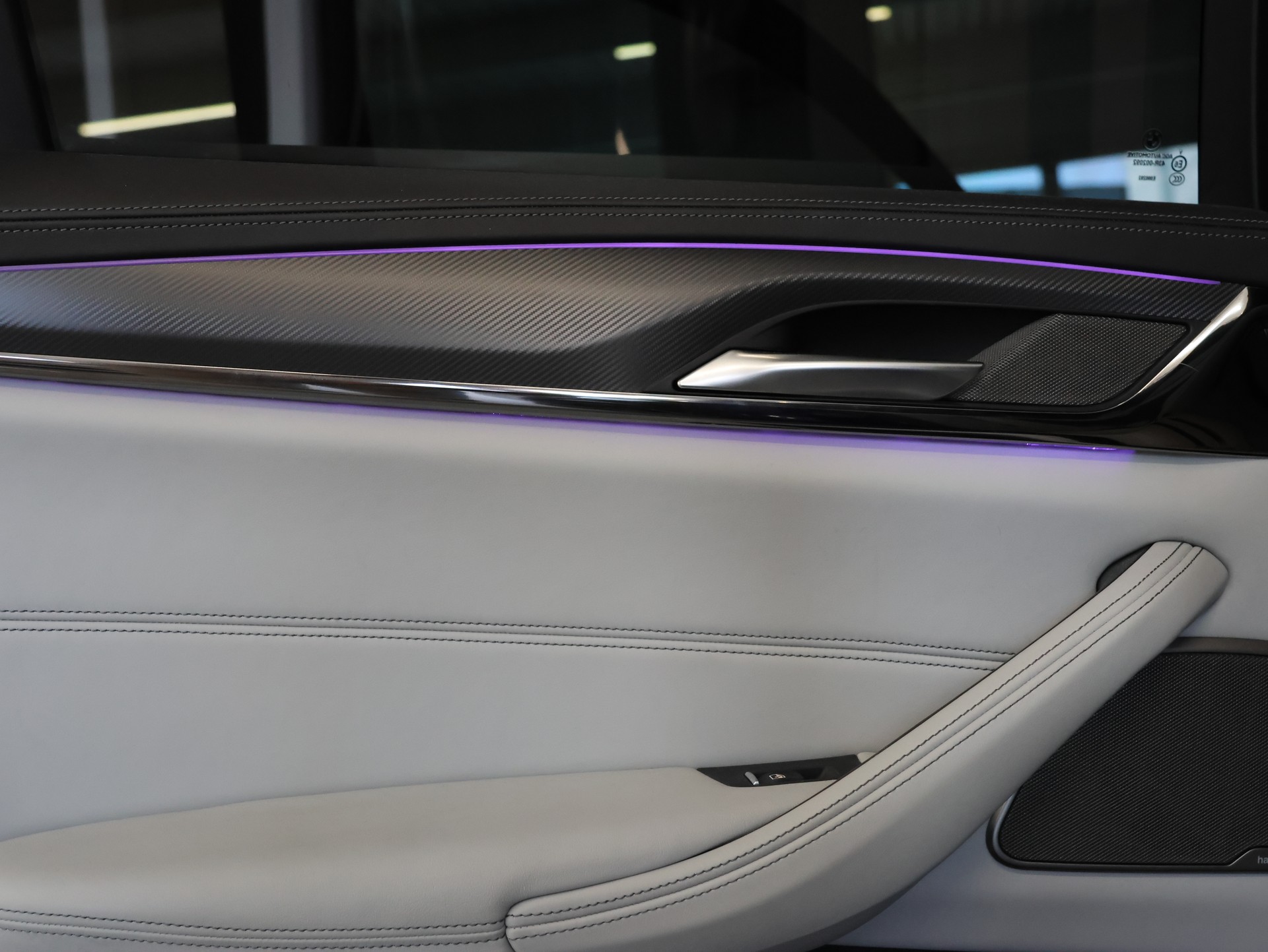 BMW M5 xDrive Competition Drivelogic *Laserlicht* *Massagesitze* *Harmon Cardon*-image-37