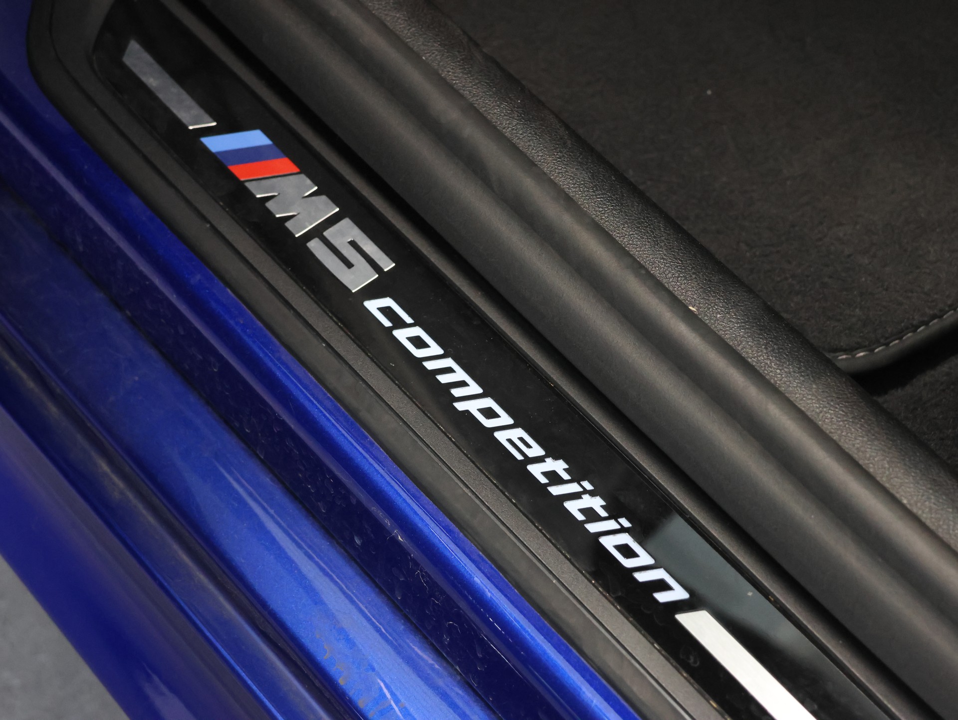 BMW M5 xDrive Competition Drivelogic *Laserlicht* *Massagesitze* *Harmon Cardon*-image-17