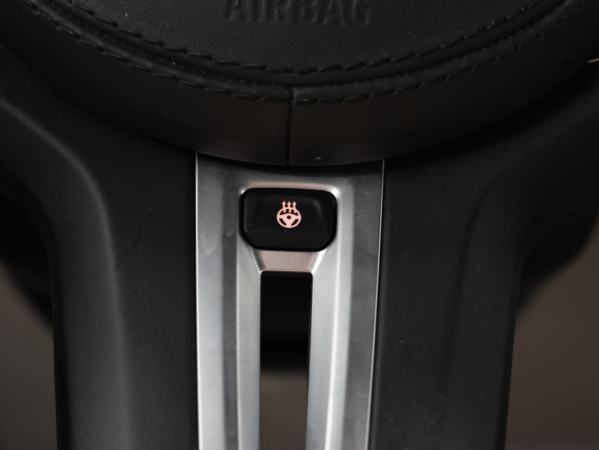 BMW M5 xDrive Competition Drivelogic *Laserlicht* *Massagesitze* *Harmon Cardon*-image-23