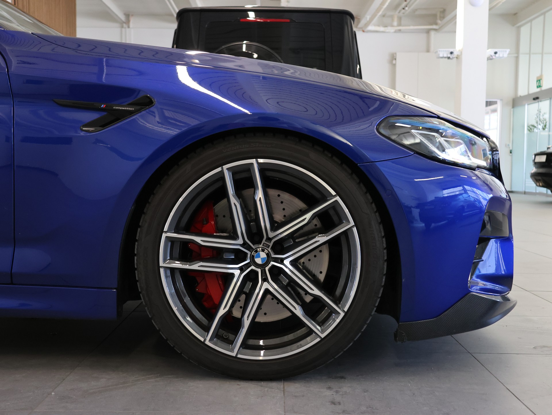 BMW M5 xDrive Competition Drivelogic *Laserlicht* *Massagesitze* *Harmon Cardon*-image-7