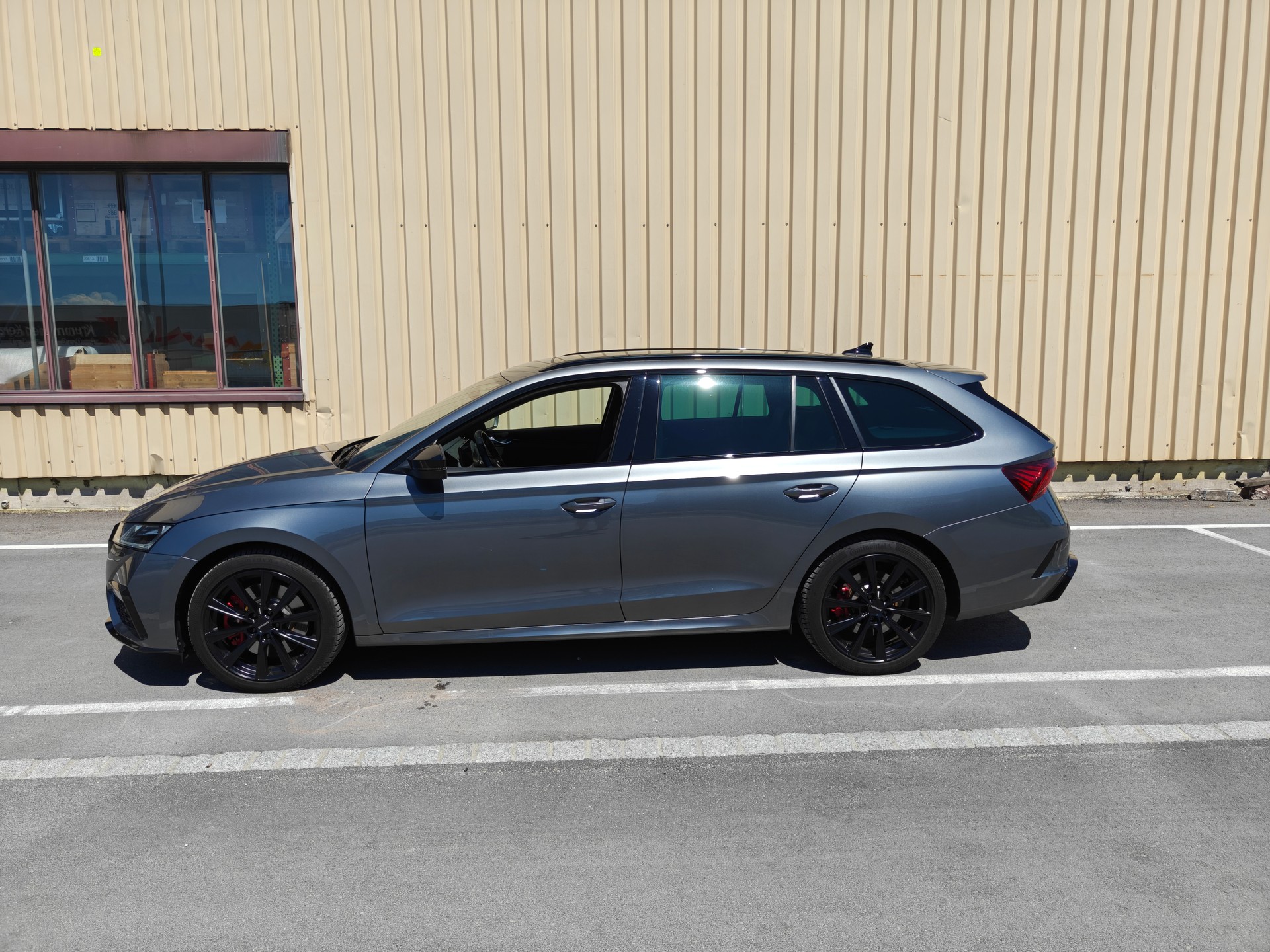 SKODA 2.0 TSI RS DSG-image-1
