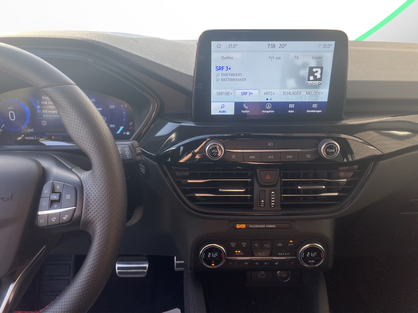 FORD Kuga 2.5 PHEV ST-Line X 2WD-image-10