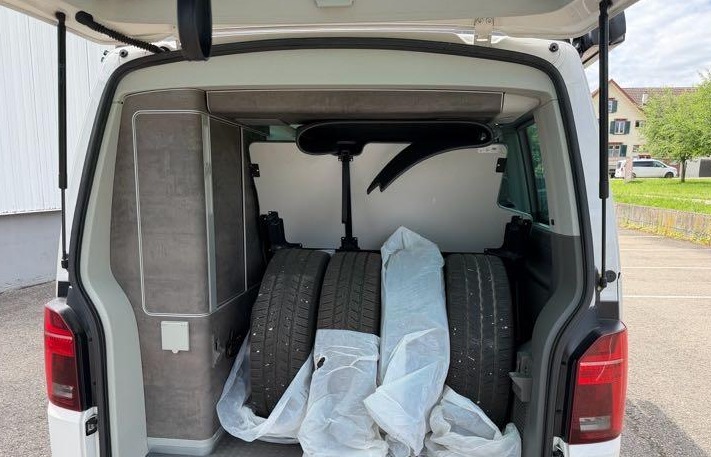 VW T6.1 California 2.0 TDI Ocean Edition Liberty-image-7