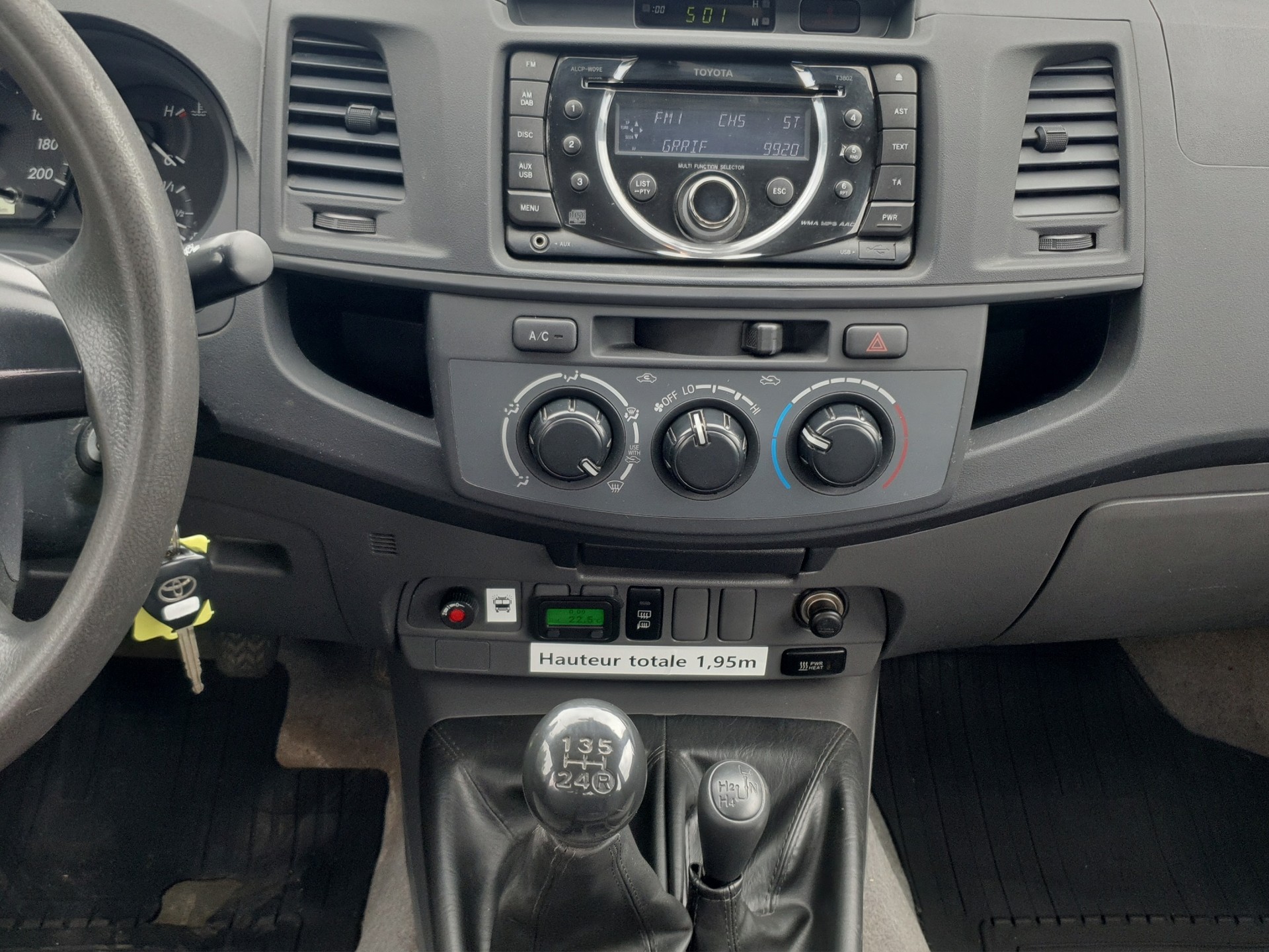 TOYOTA Hilux Double Cab.-pick-up 2.5 D-4D Linea Luna-image-6