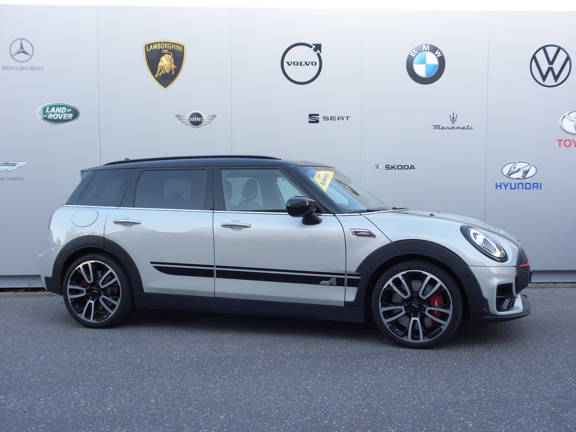 MINI Clubman Cooper John Cooper Works ALL4 Steptronic-image-4