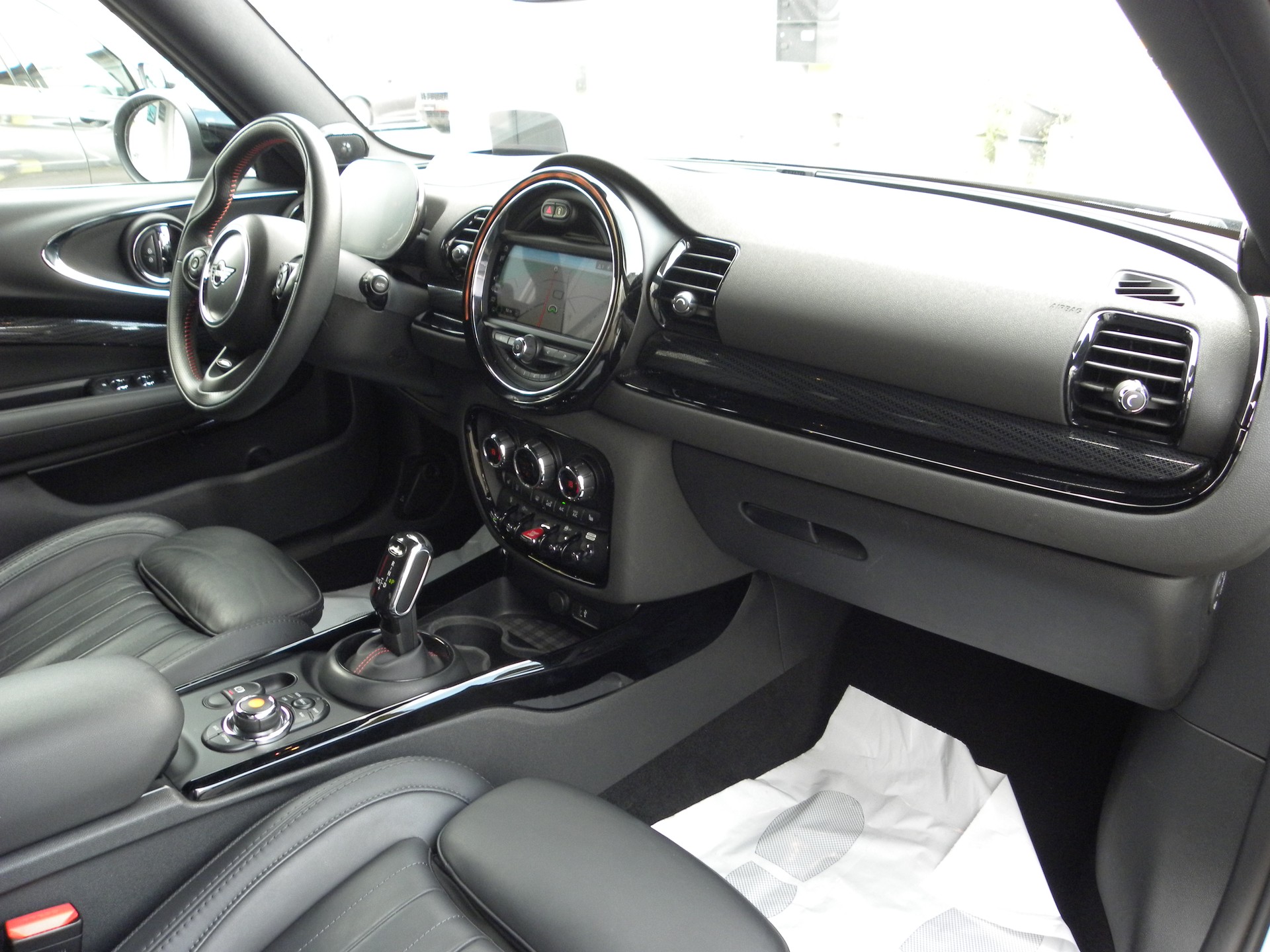 MINI Clubman Cooper John Cooper Works ALL4 Steptronic-image-7