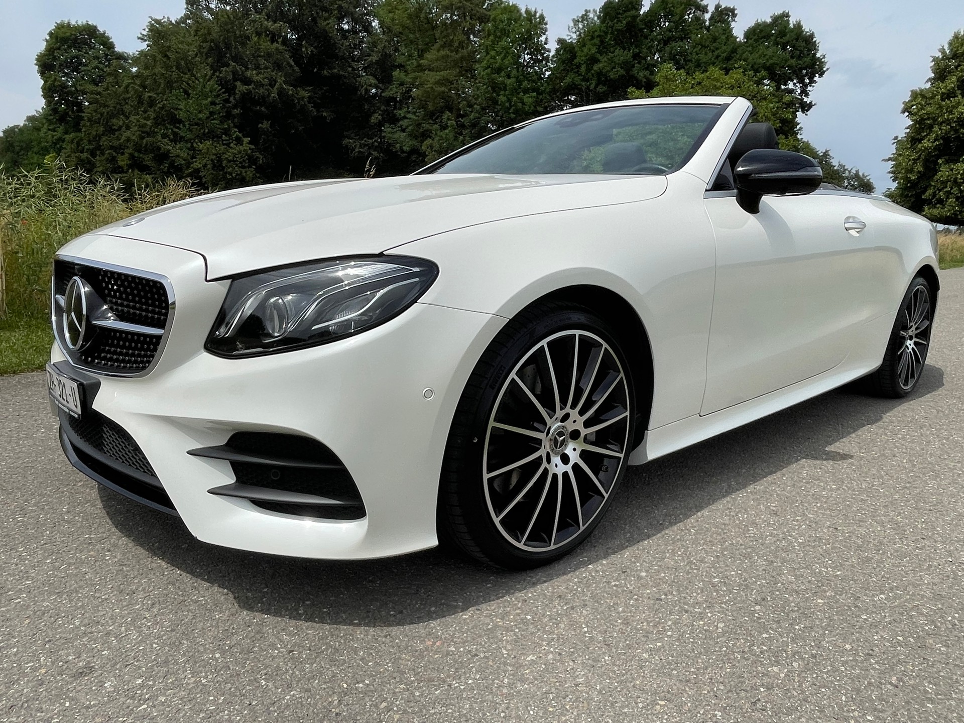 MERCEDES-BENZ E 400 Cabriolet AMG Line 4 Matic 9G-Tronic-image-3