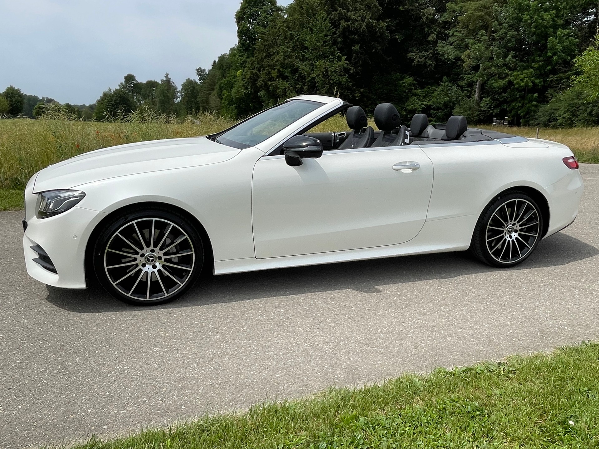 MERCEDES-BENZ E 400 Cabriolet AMG Line 4 Matic 9G-Tronic-image-1