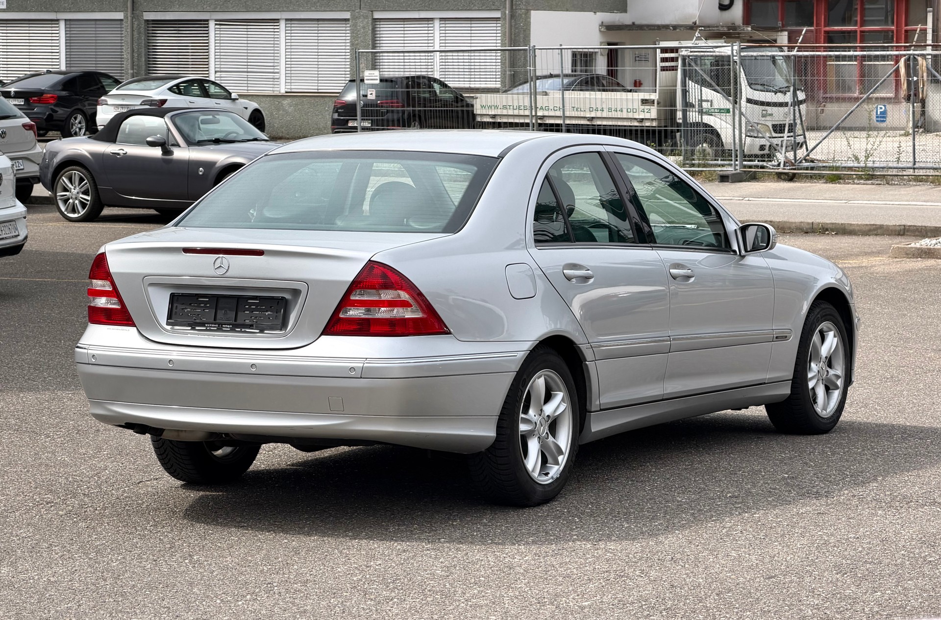 MERCEDES-BENZ C 240 Elégance 4Matic Automatic-image-3