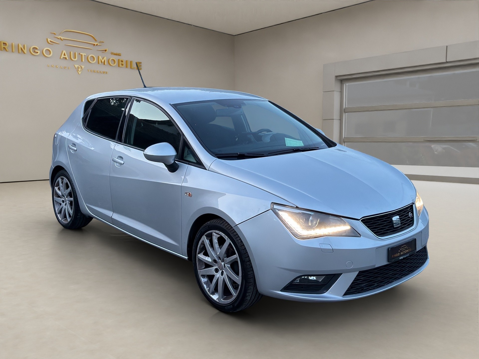 SEAT Ibiza 1.2 TSI FR Stopp-Start-image-0