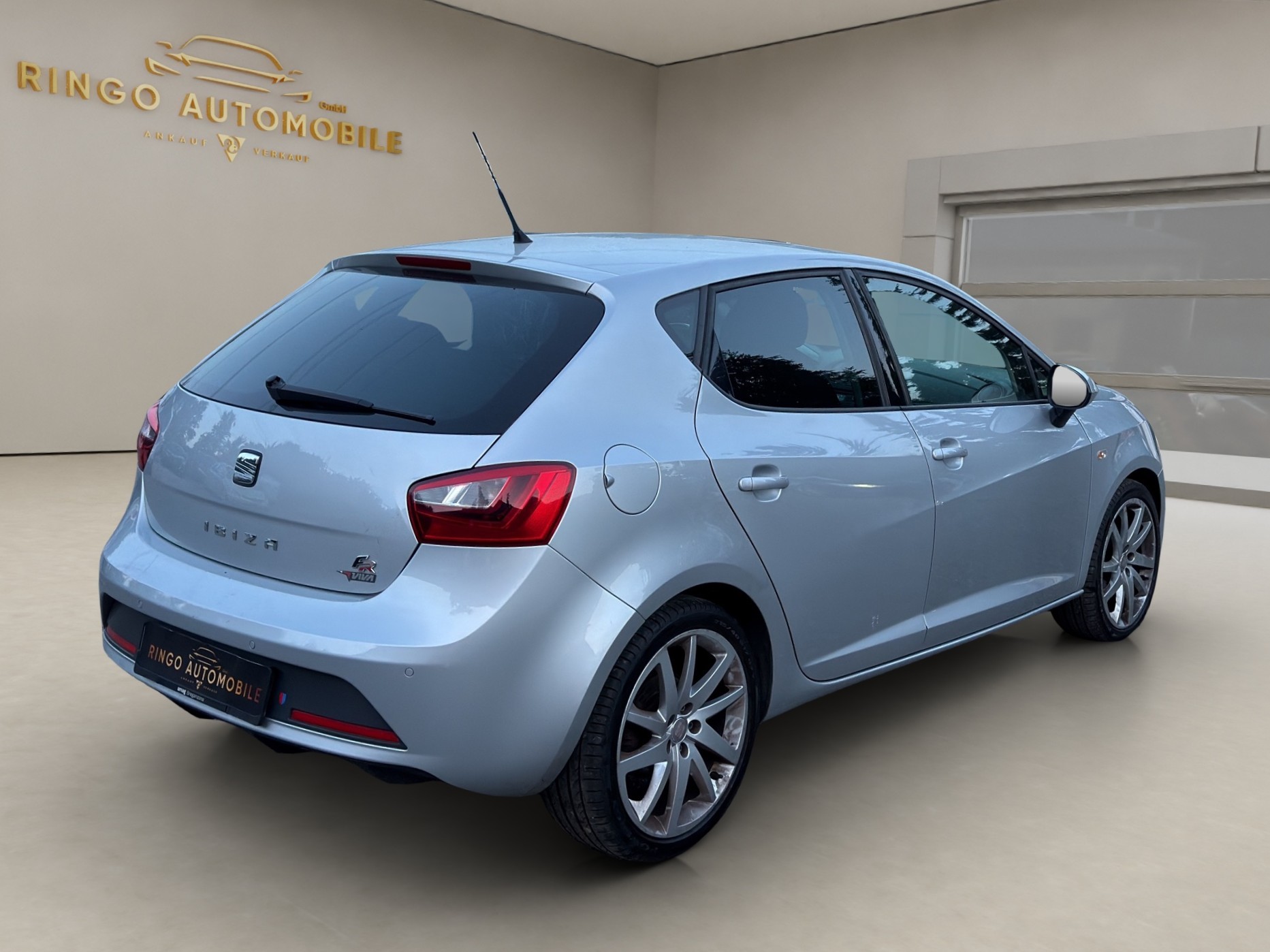 SEAT Ibiza 1.2 TSI FR Stopp-Start-image-6