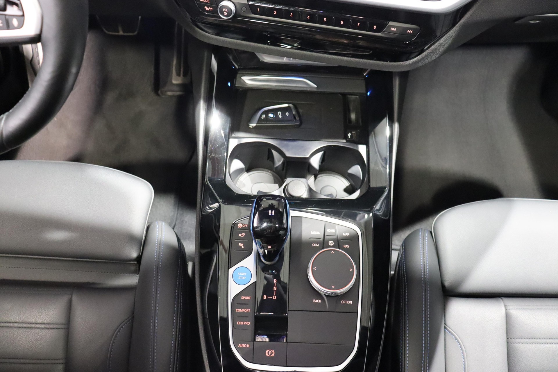 BMW iX3 E-Motor-image-12