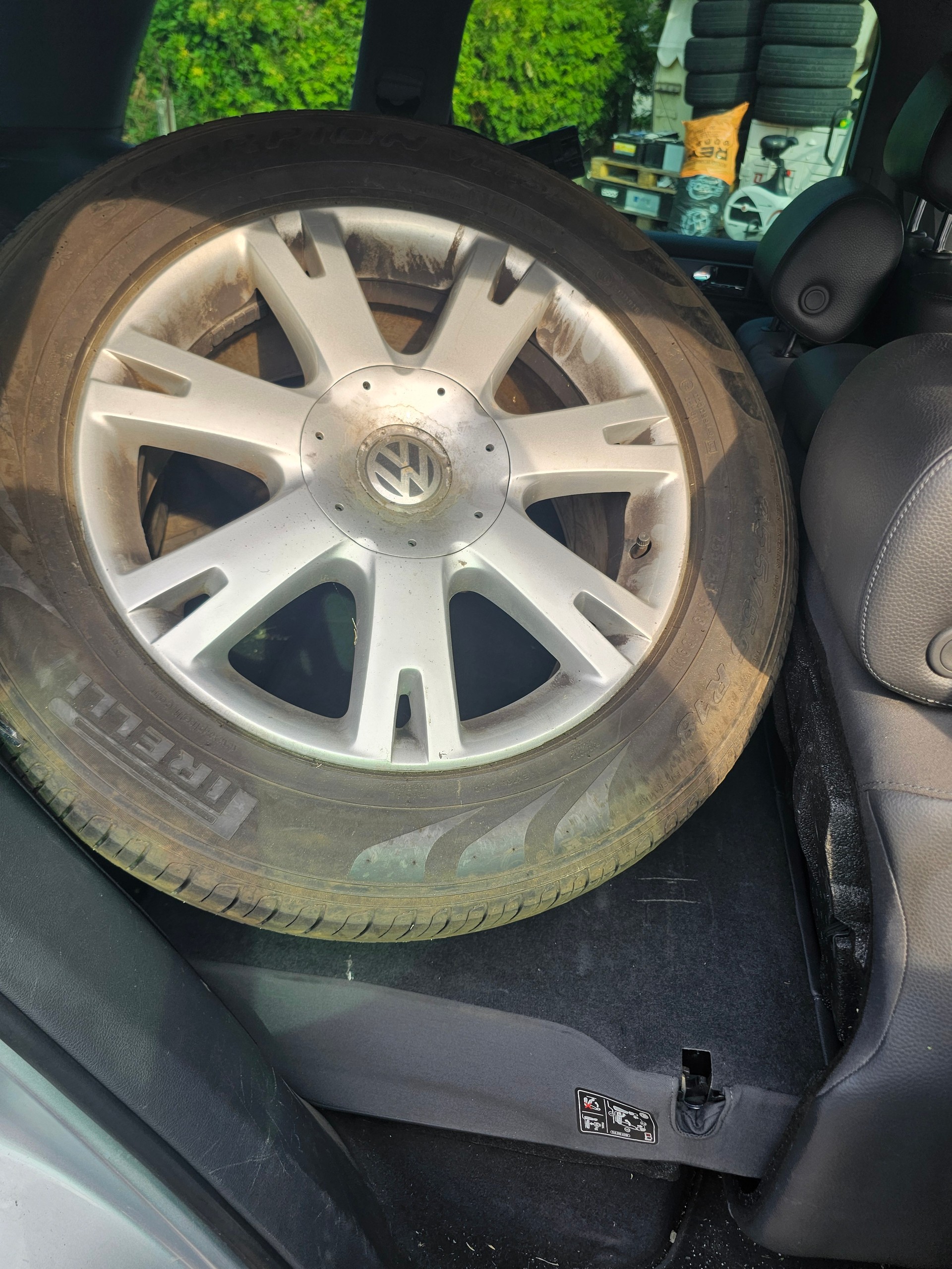 VW Touareg 2.5 TDI-image-11