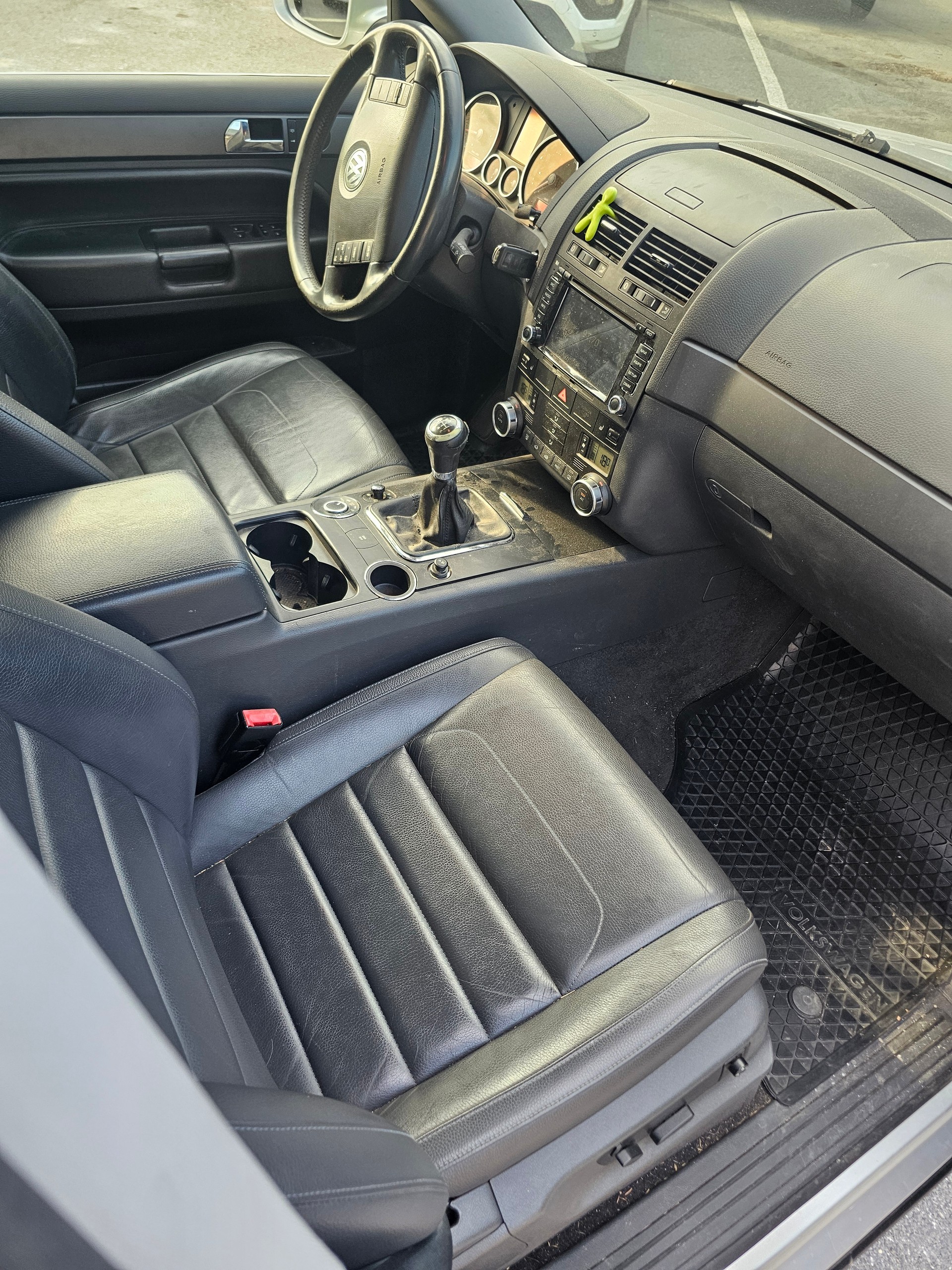 VW Touareg 2.5 TDI-image-7