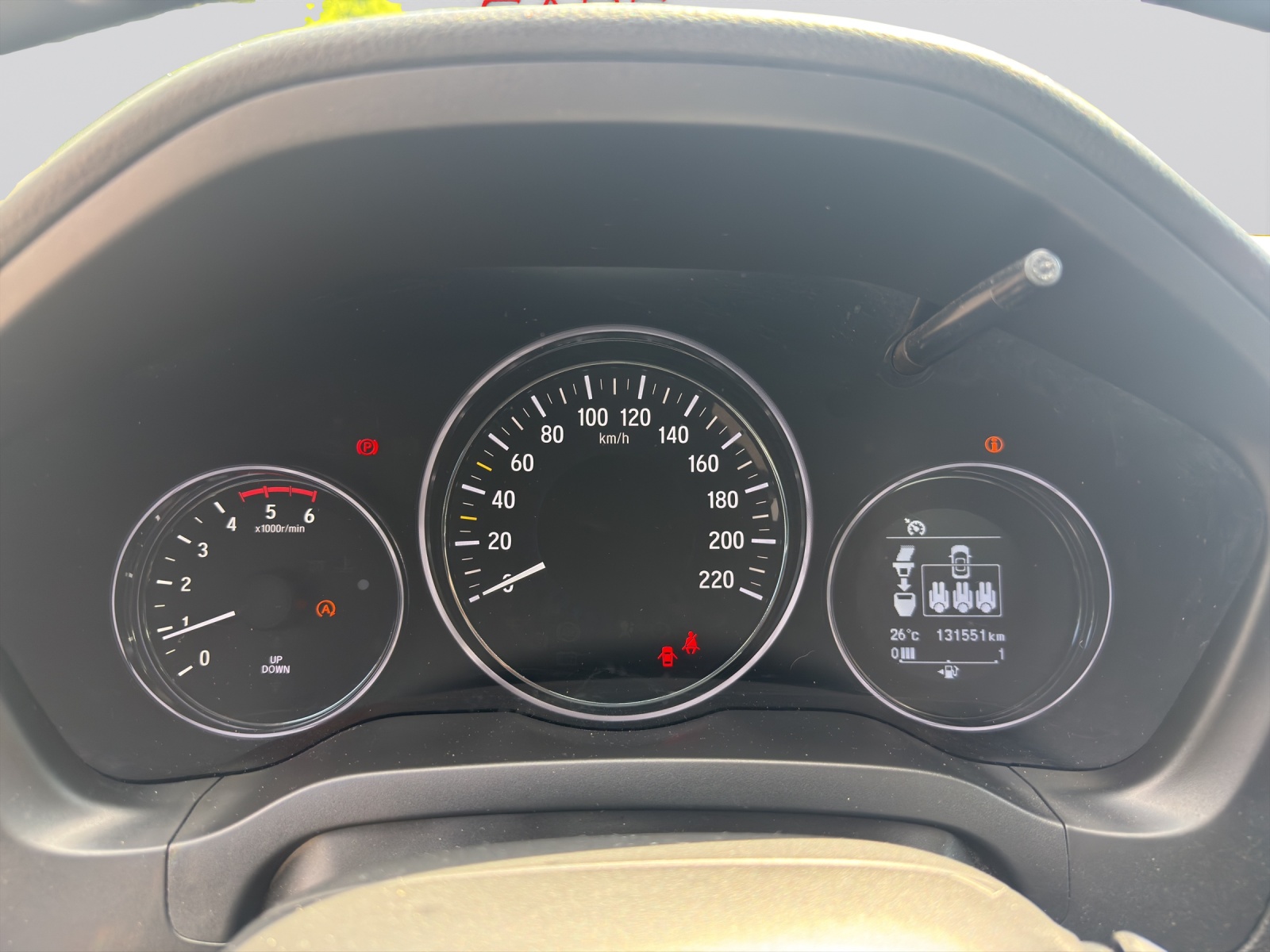 HONDA HR-V 1.6i-DTEC Executive-image-23