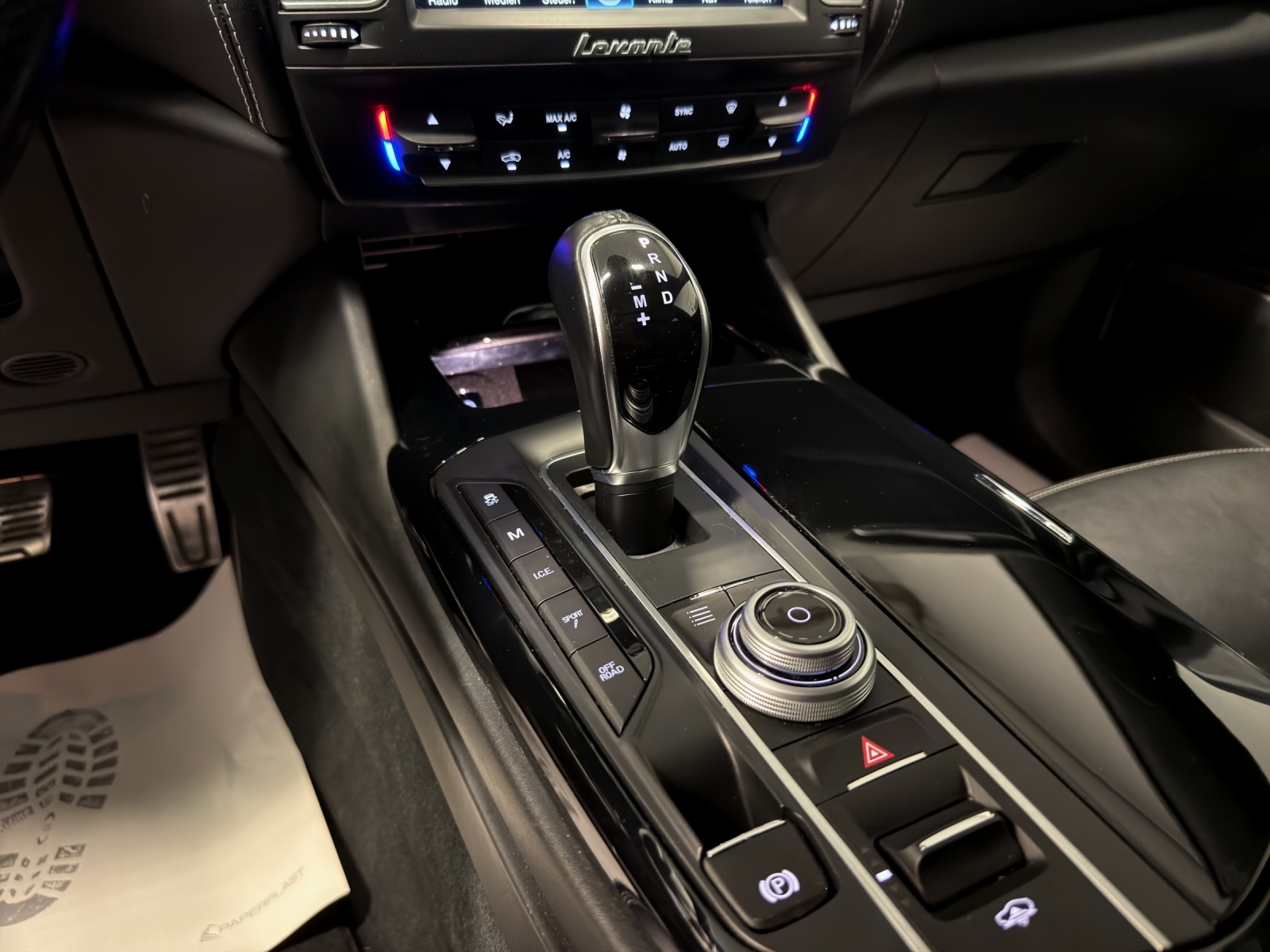 MASERATI Levante D 3.0 V6 GranSport Automatica-image-12