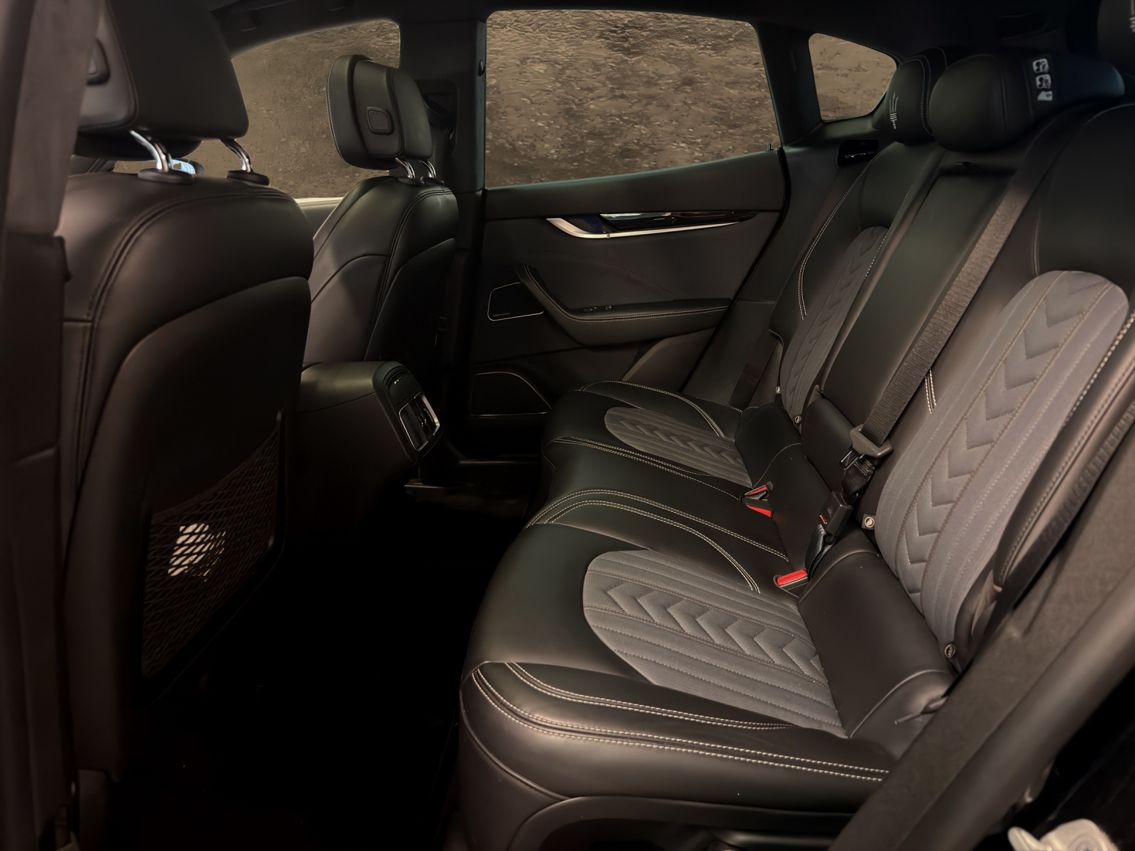 MASERATI Levante D 3.0 V6 GranSport Automatica-image-8