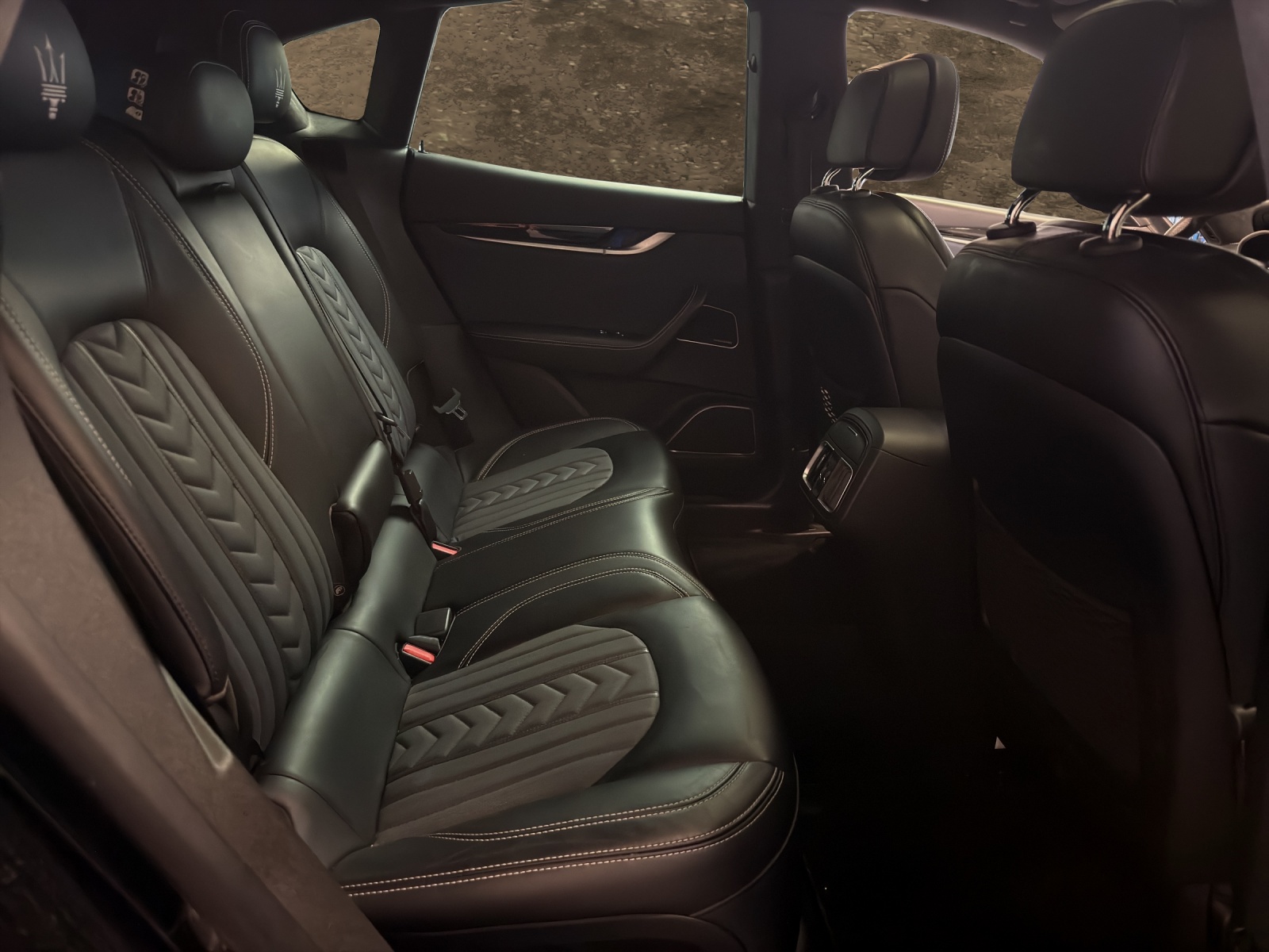 MASERATI Levante D 3.0 V6 GranSport Automatica-image-11