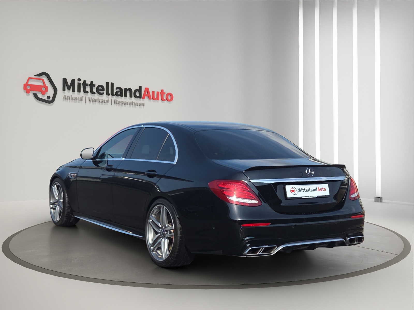 MERCEDES-BENZ E 63 AMG S 4Matic Speedshift MCT-image-14