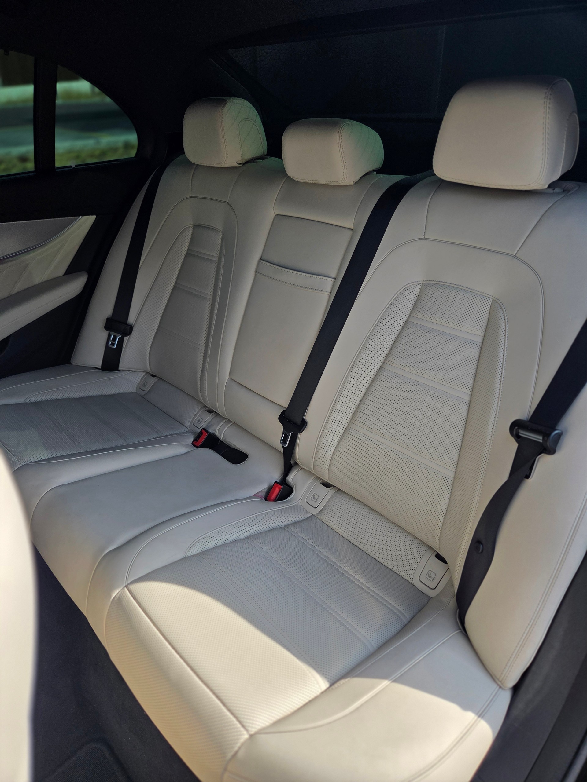 MERCEDES-BENZ E 63 AMG S 4Matic Speedshift MCT-image-10