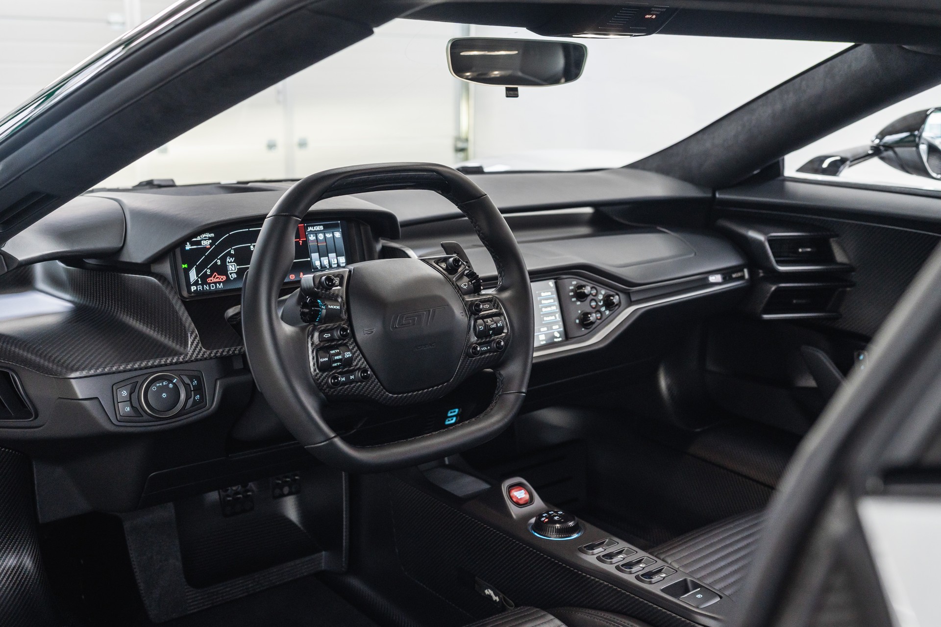 FORD GT / Swiss Car / 1 Owner / Like new-image-16