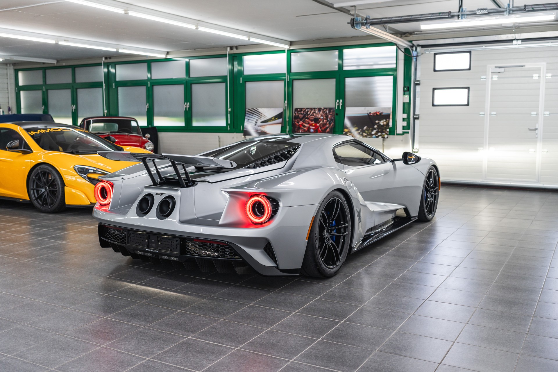 FORD GT / Swiss Car / 1 Owner / Like new-image-7