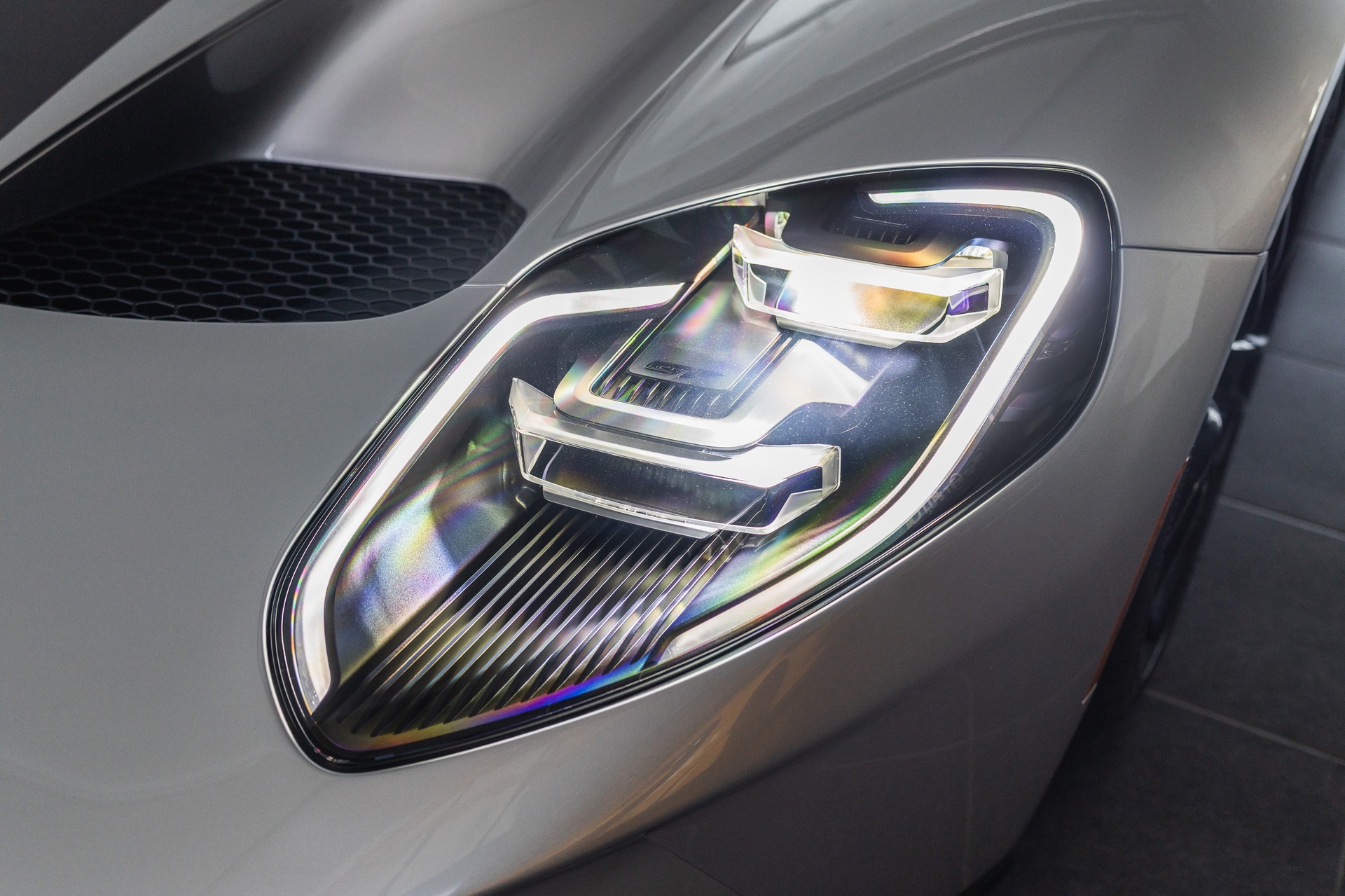 FORD GT / Swiss Car / 1 Owner / Like new-image-12