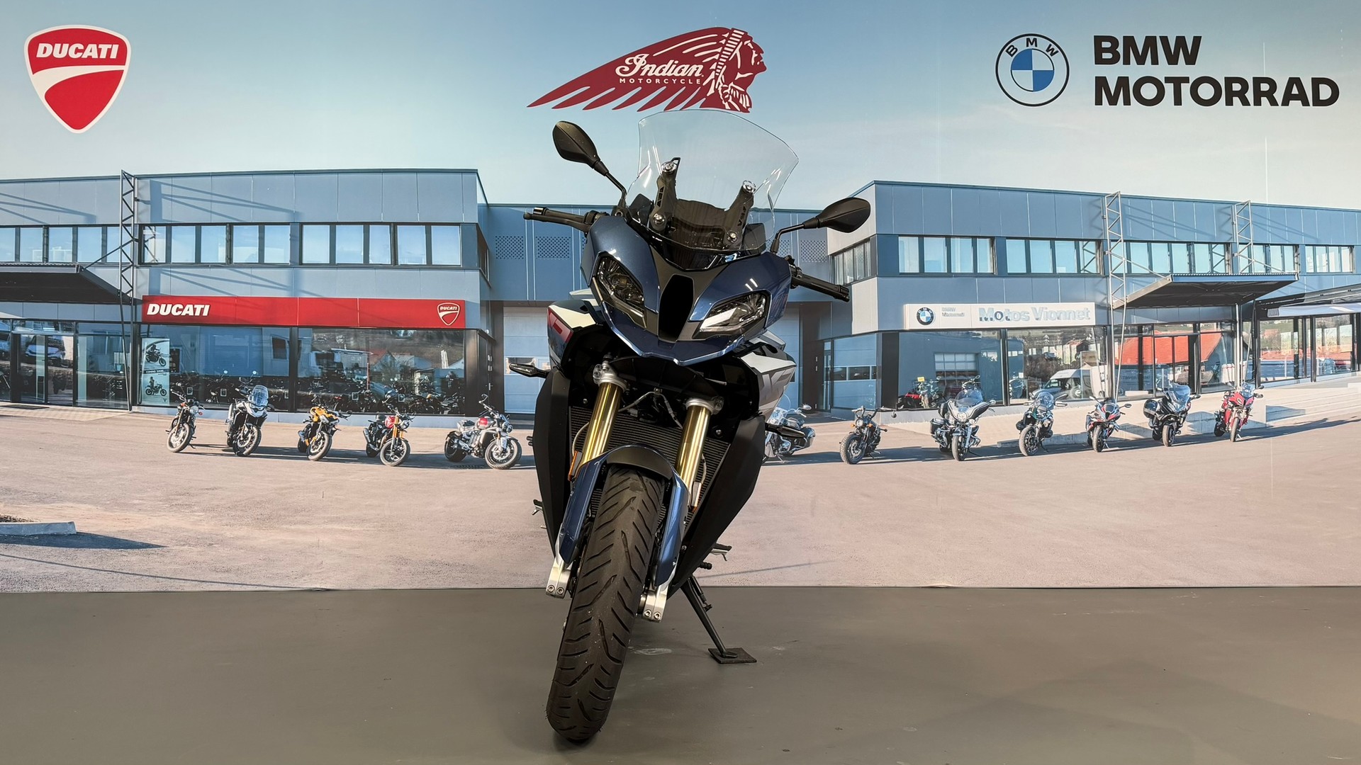 BMW S 1000 XR-showroom-element-1