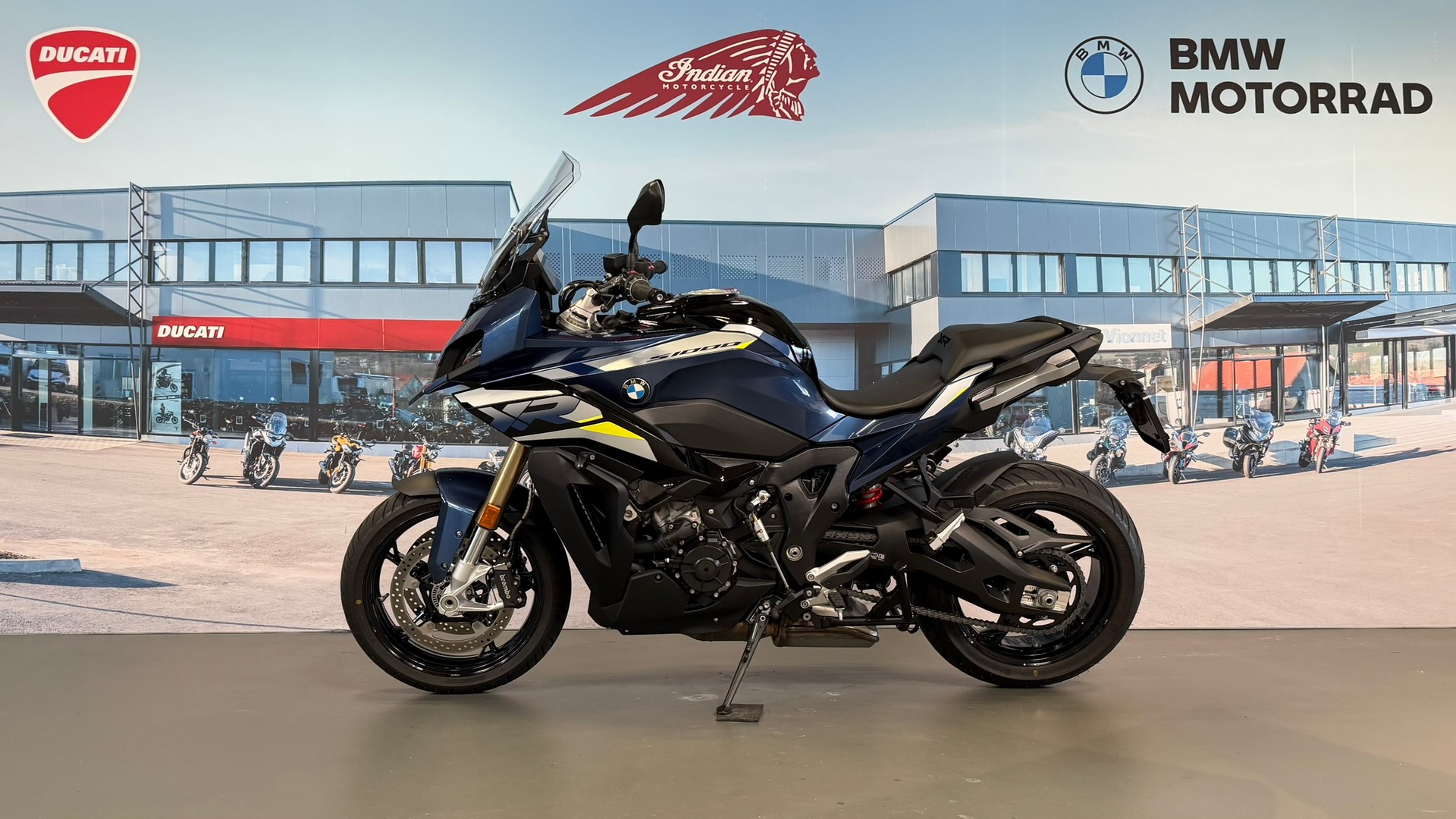BMW S 1000 XR-showroom-element-3