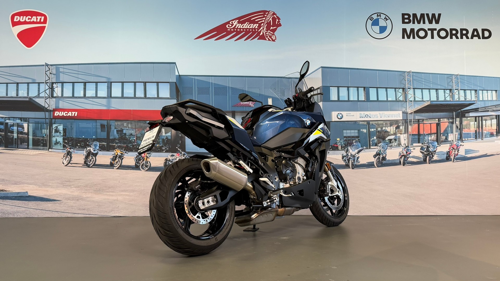 BMW S 1000 XR-image-4