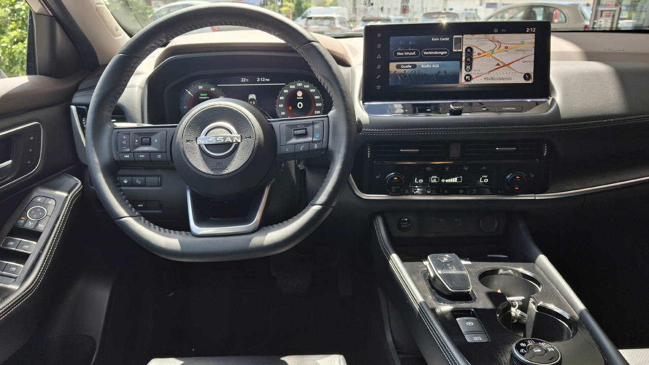 NISSAN X-Trail 1.5 VC-T Tekna+ e-4orce-image-8
